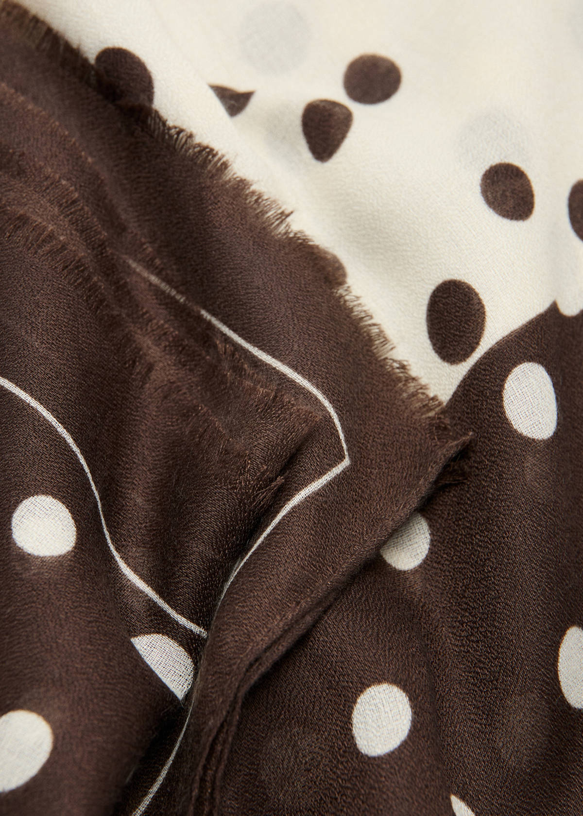 Spots print scarf — Chocolate