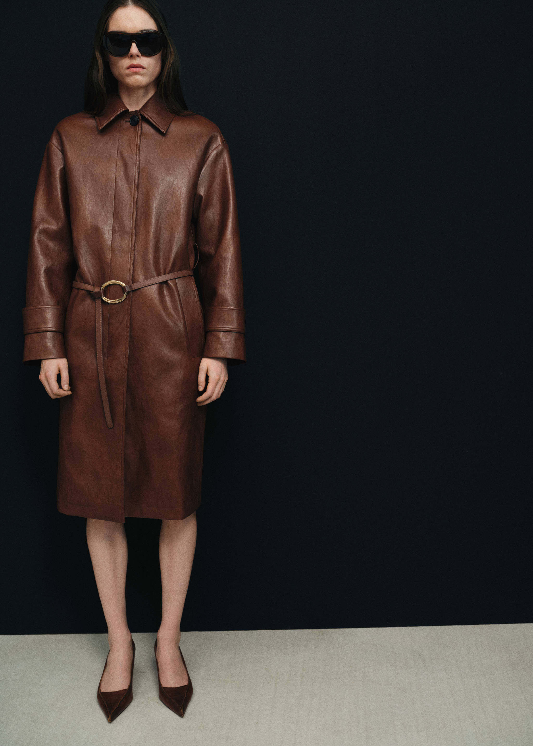 Ceinture fine maxi boucle - Plan général, Marron. Ref: 27034434-00.