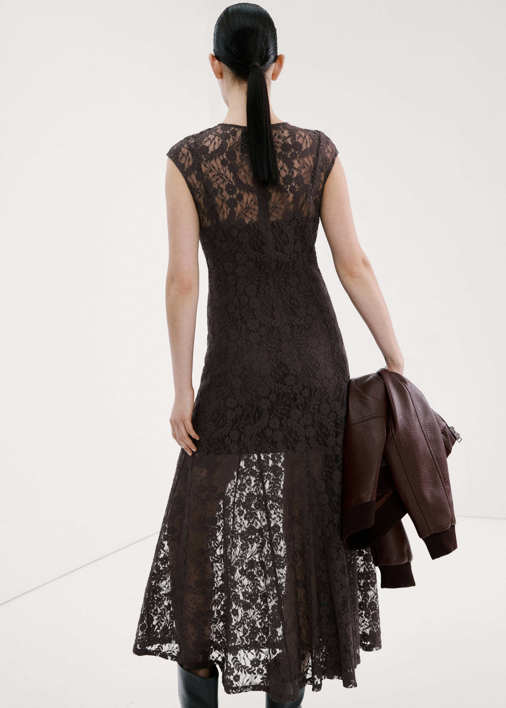 Combined lace dress - Reverse of the article