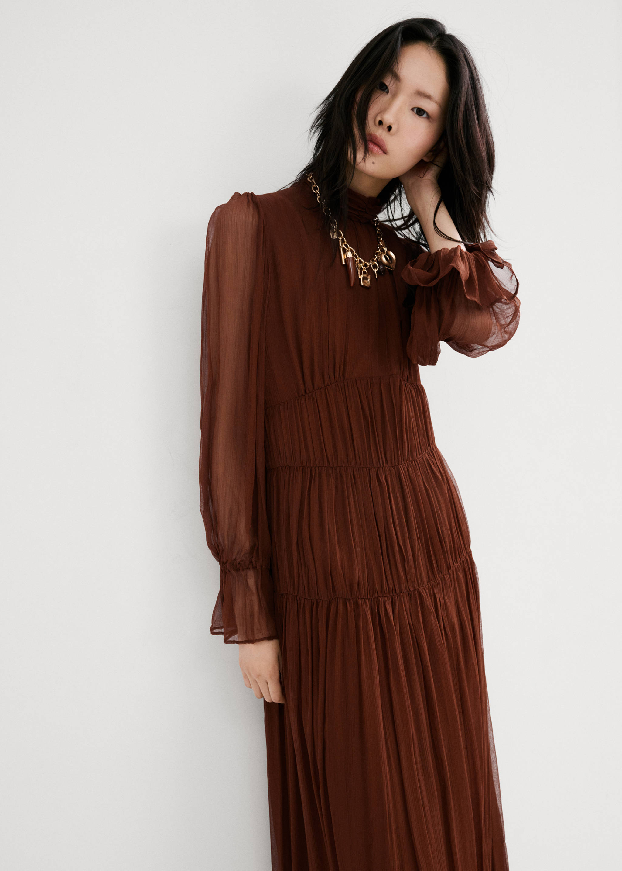 Pleated chiffon dress - Medium plane