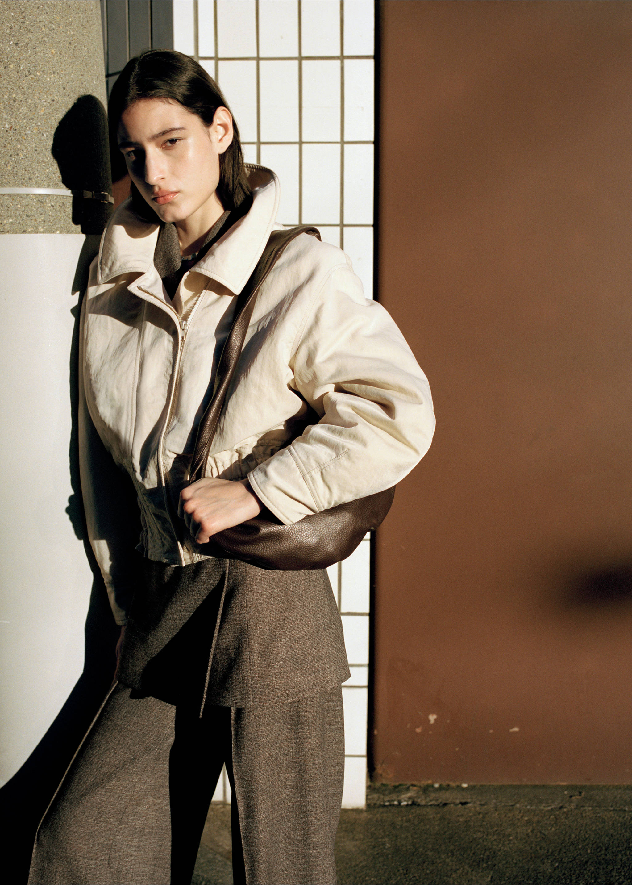 Oversized jacket with gathered waist - Medium plane, Light/Pastel Grey. Ref: 27034442-00.