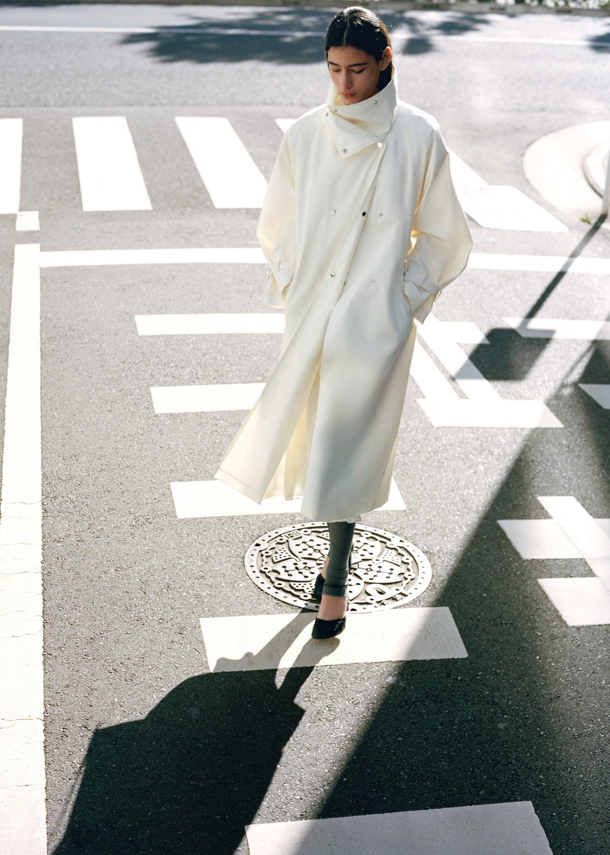 Oversized funnel neck trench with belt
