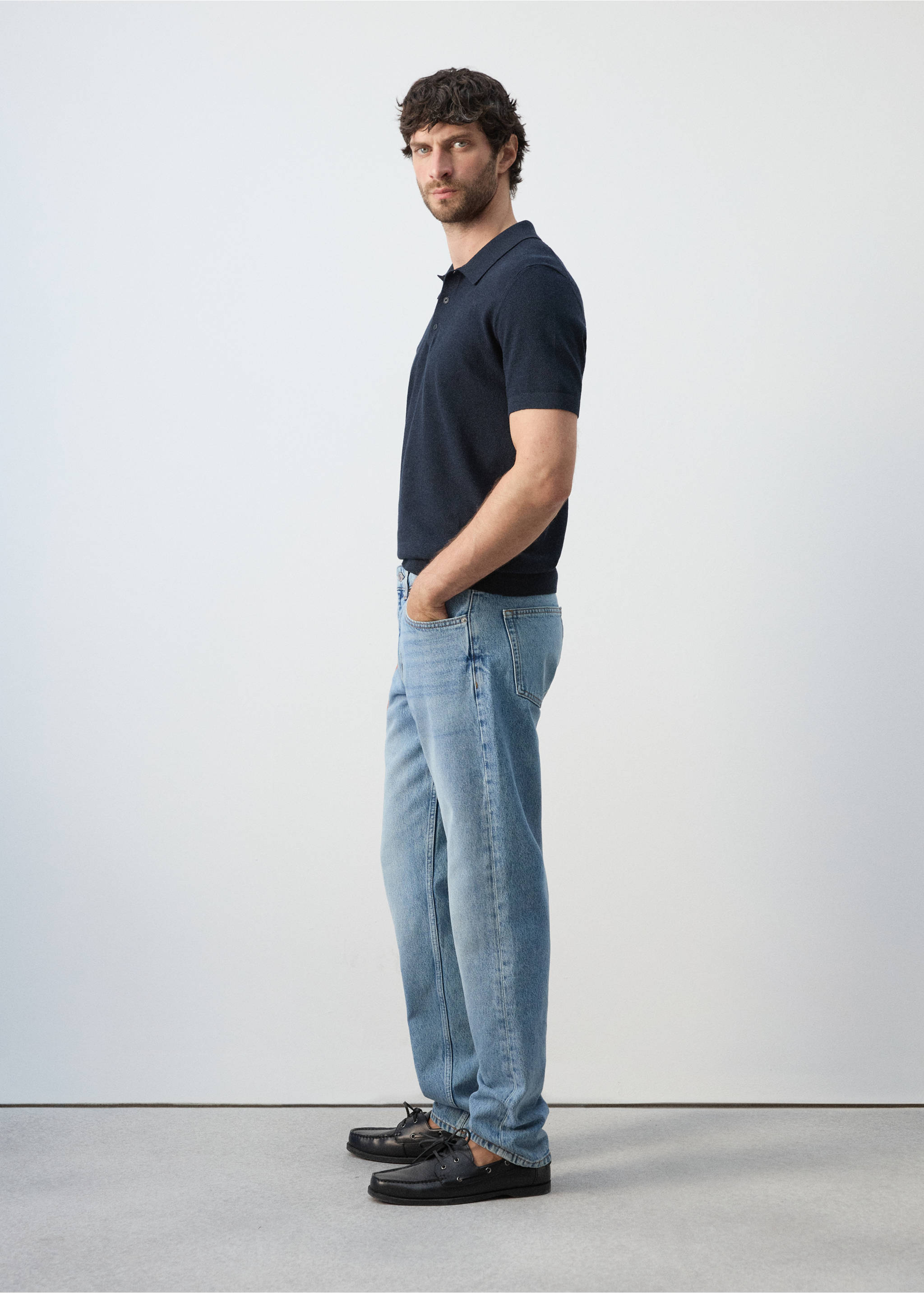 Bob regular-fit jeans - Details of the article 2, Medium Blue. Ref: 27034449-00.