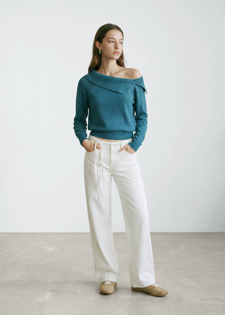 Knitted sweater with asymmetrical neck — Petrol Blue