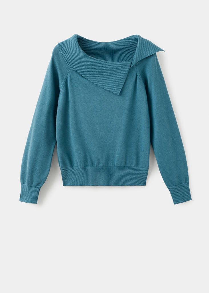 Knitted sweater with asymmetrical neck — Petrol Blue