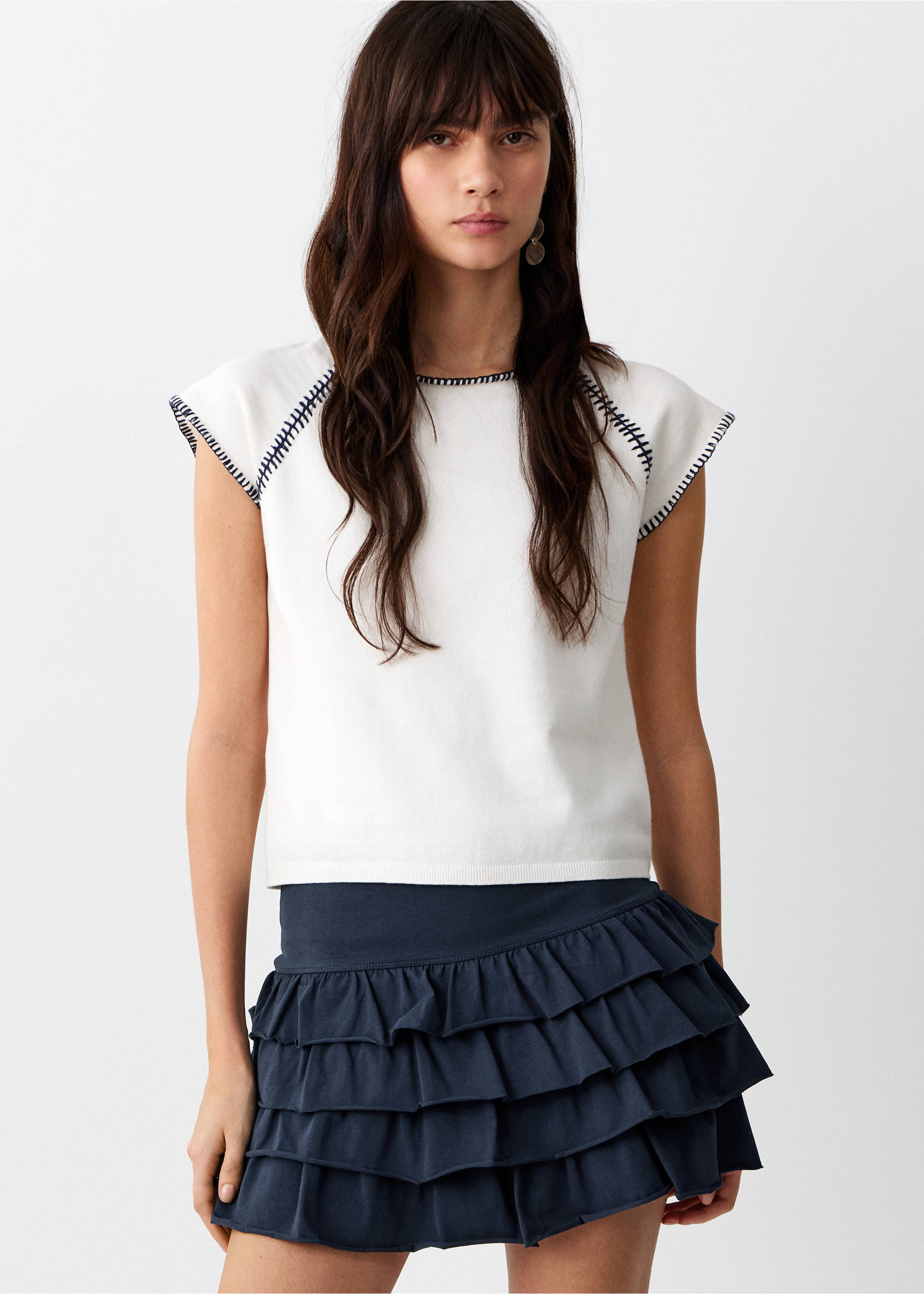 Faldilla curta volants - Pla mig, Blau marí. Ref: 27034778-00.