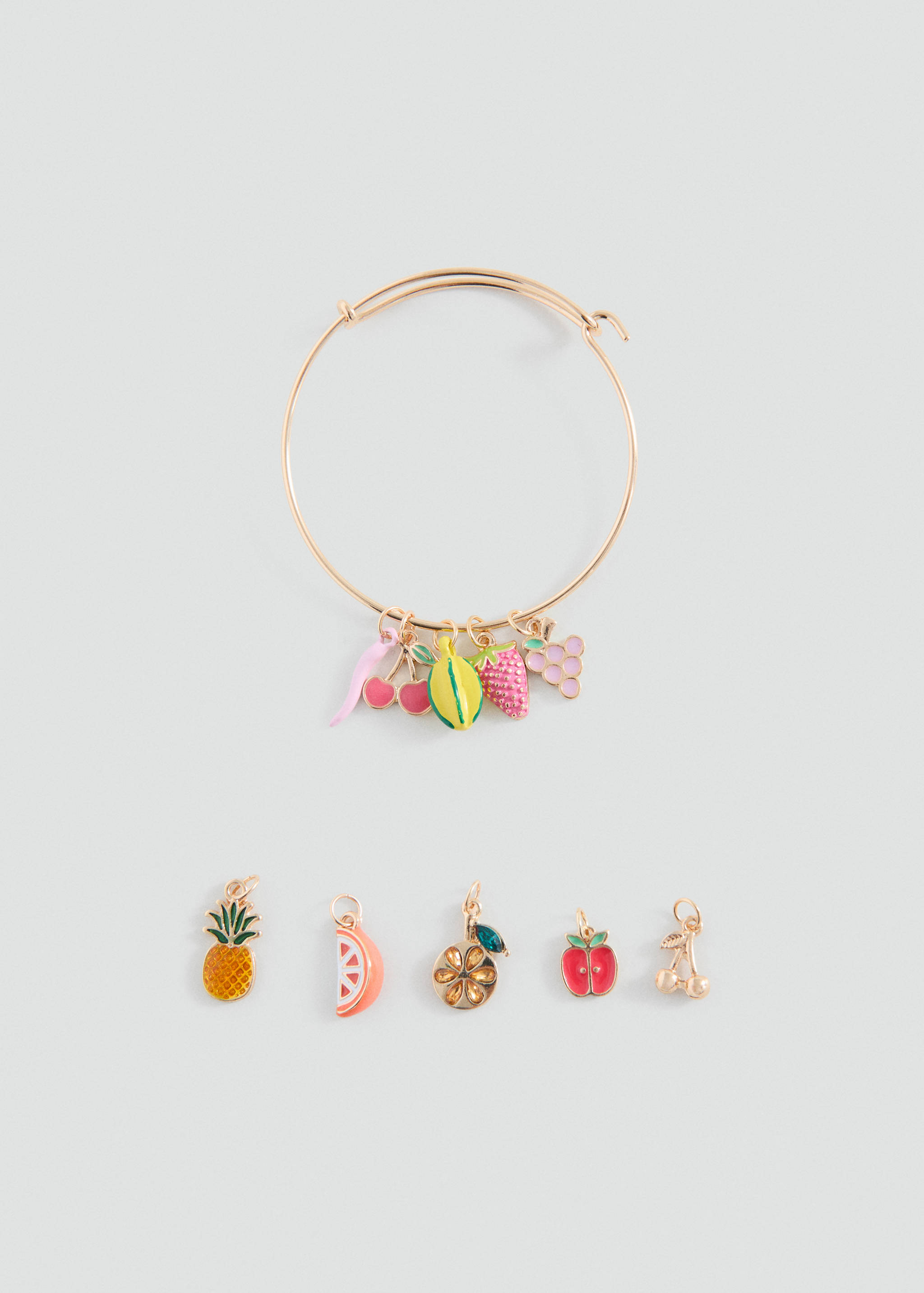 Mixed charms bracelet - Article without model