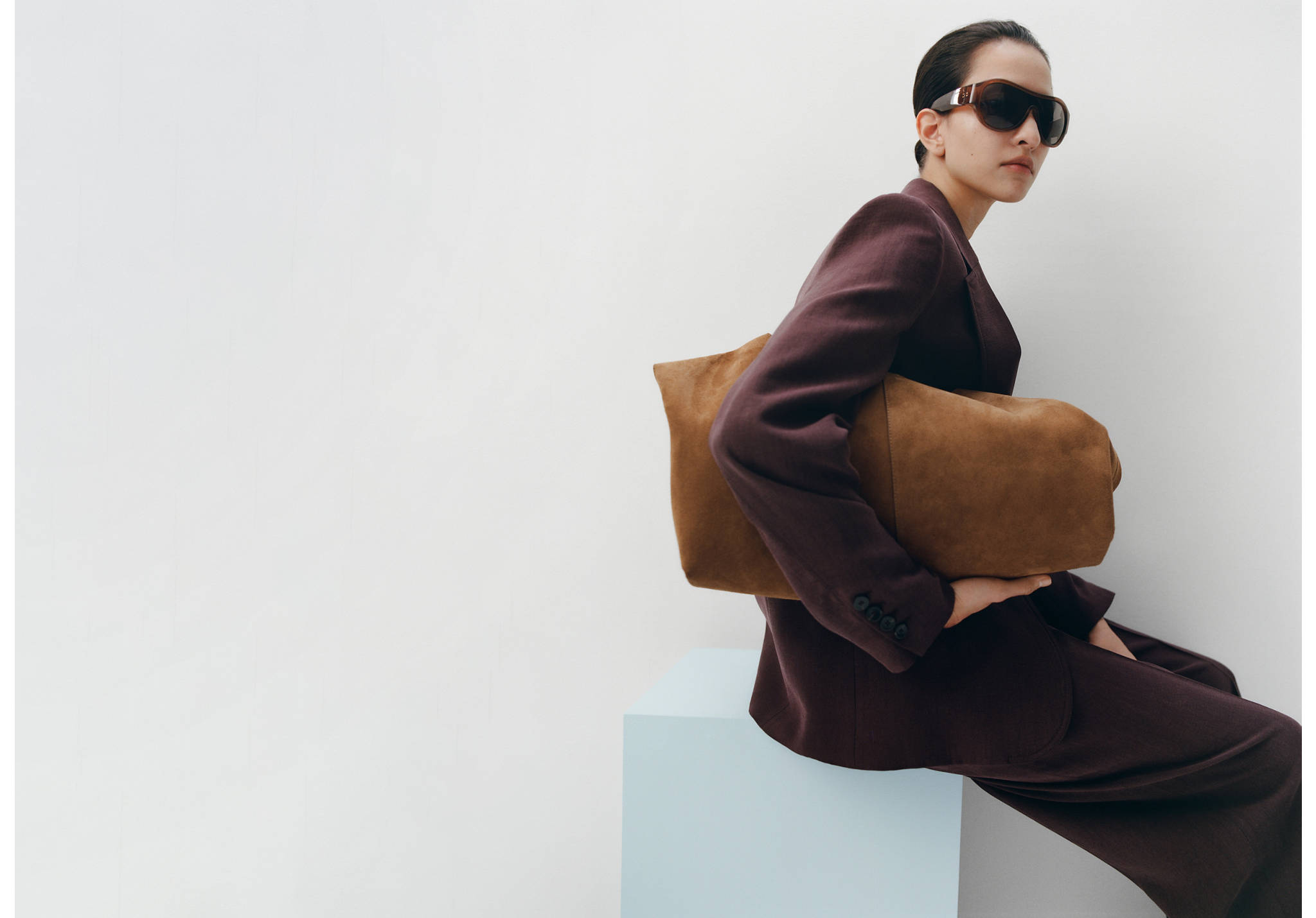 Sac porté épaule en daim surpiqûre - Plan panoramique