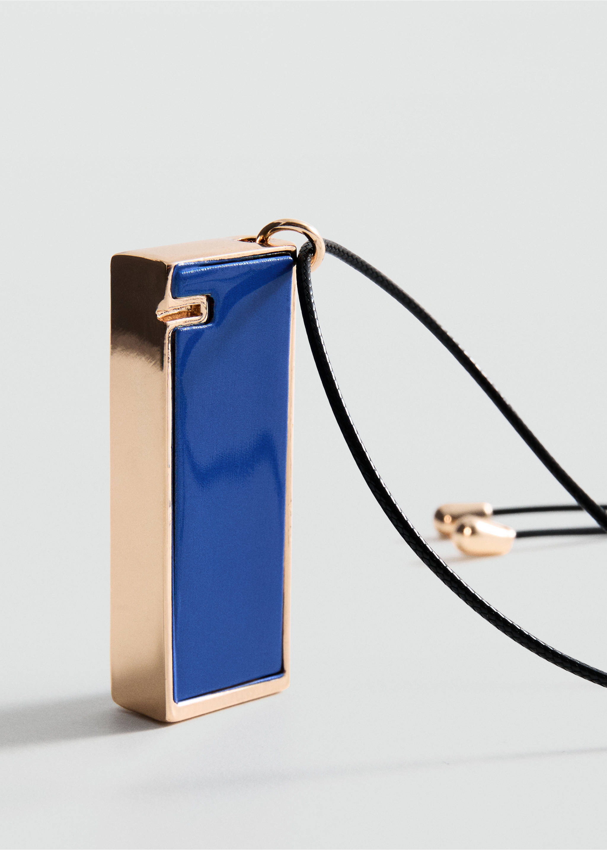 Pendant necklace with metal component - Medium plane, Blue. Ref: 27035161-00.