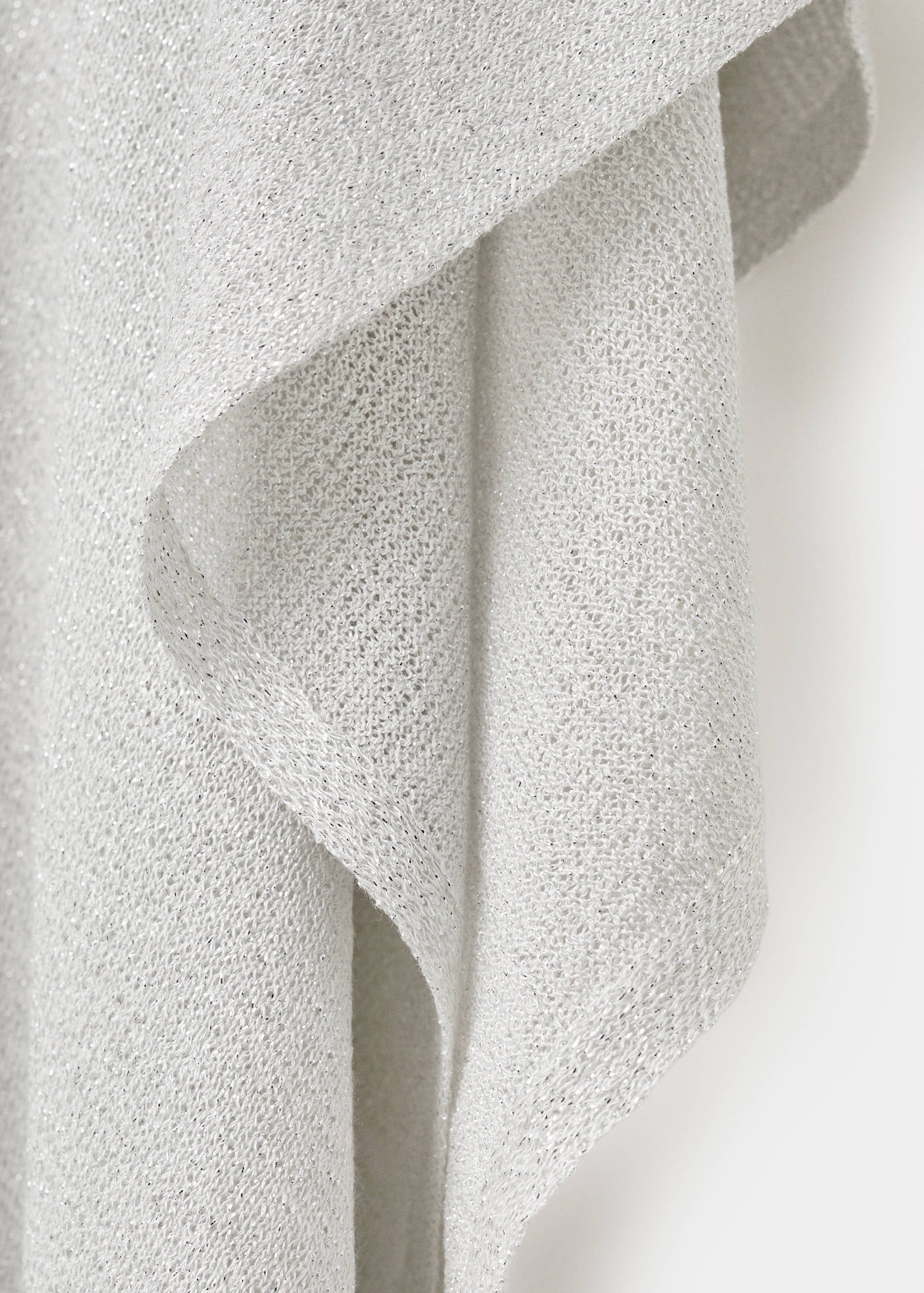 Asymmetrisches Strick-Cape aus Lurex - Detail des Artikels 0