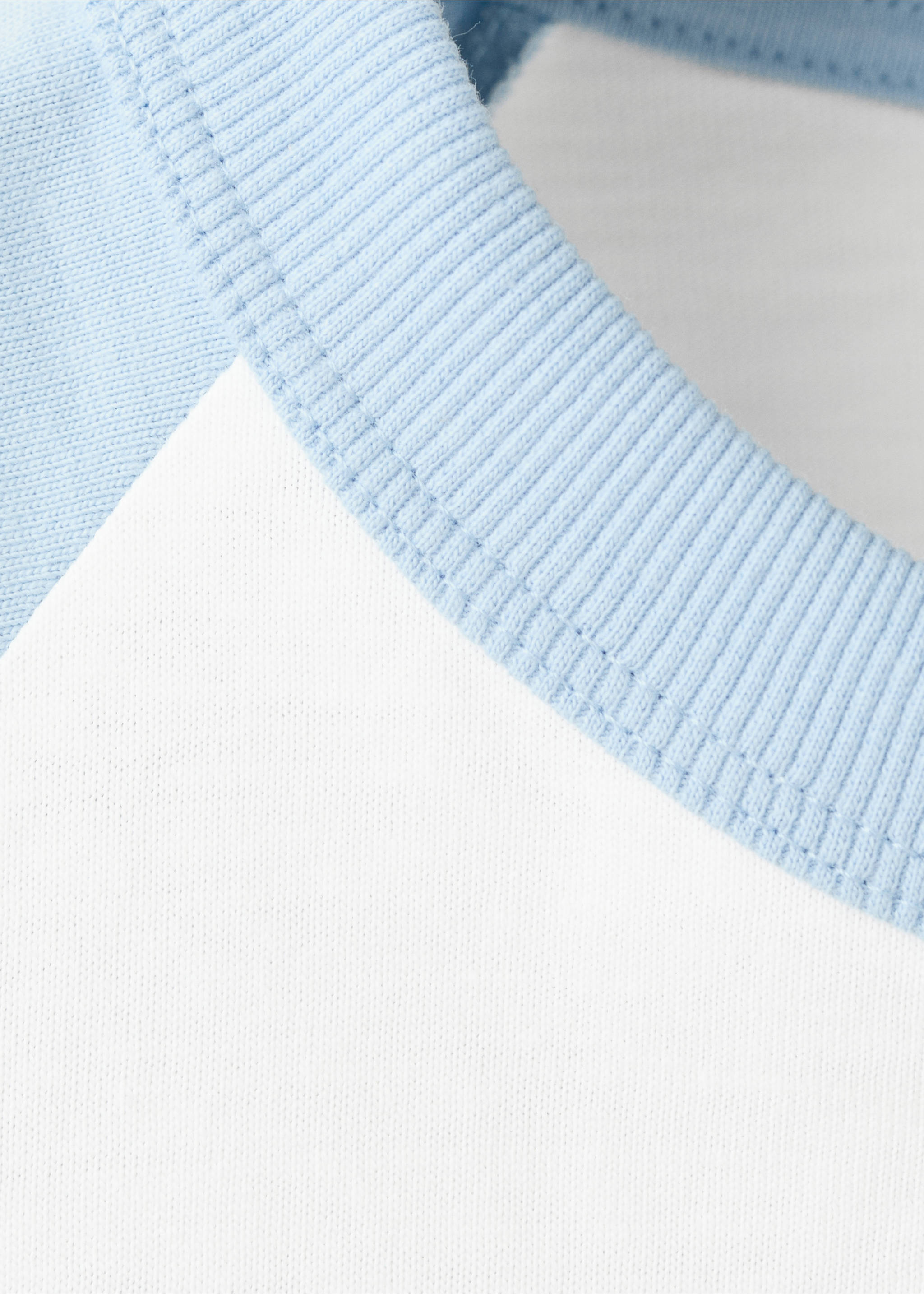 Bicolour T-shirt - Details of the article 8, Off White. Ref: 27035818-00.