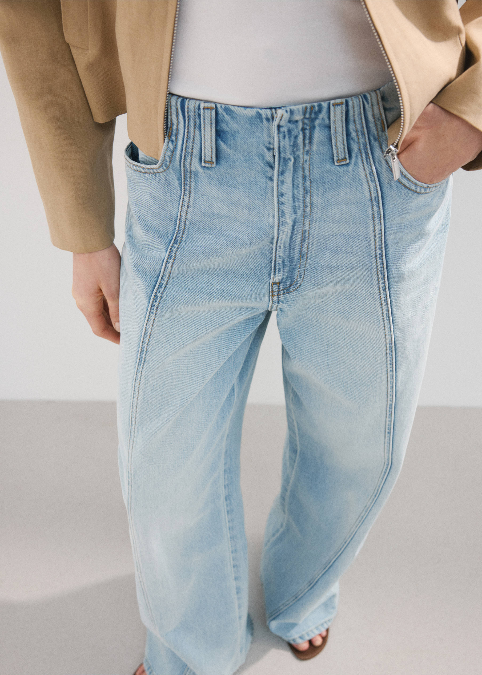 Balloon seam jeans - Details of the article 6, Medium Blue. Ref: 27035819-00.