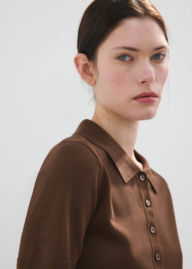 Knitted polo-neck sweater — Chocolate