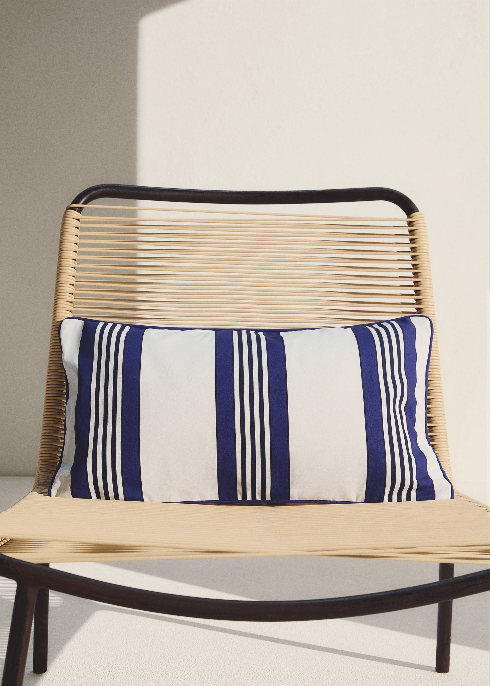 Cotton striped cushion cover 30x50 cm - General plane