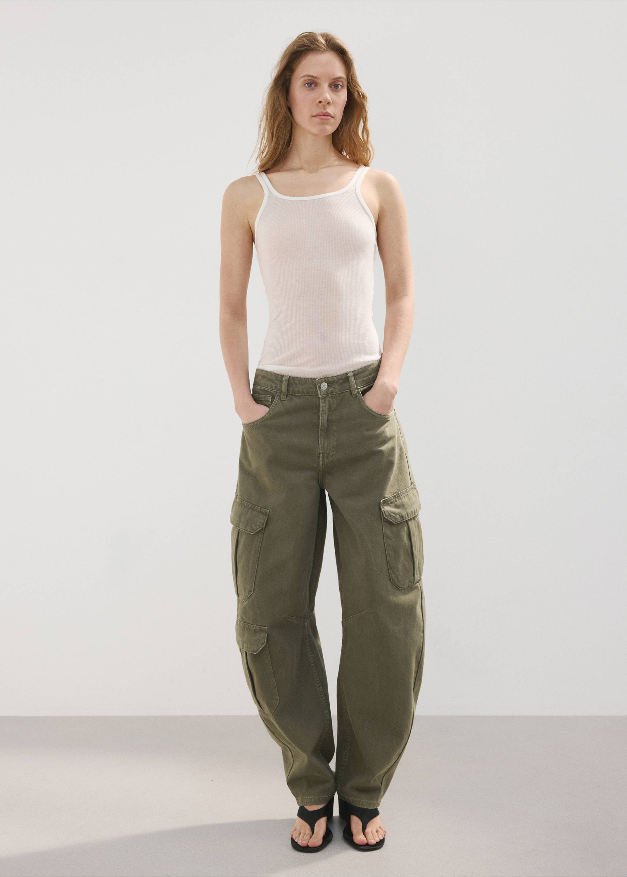 Pocket cargo jeans - General plane, Khaki. Ref: 27035842-00.
