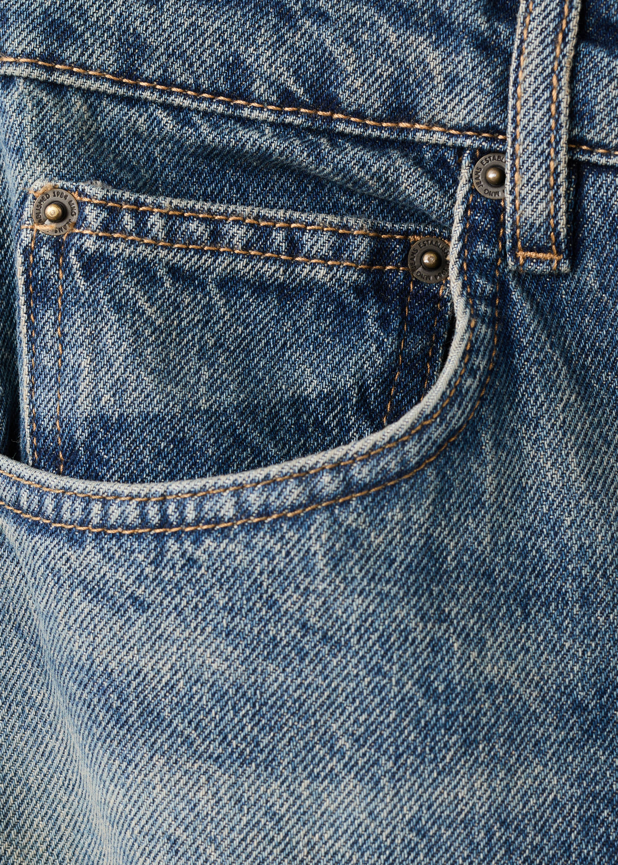 Straight low-waist jeans - Details of the article 8