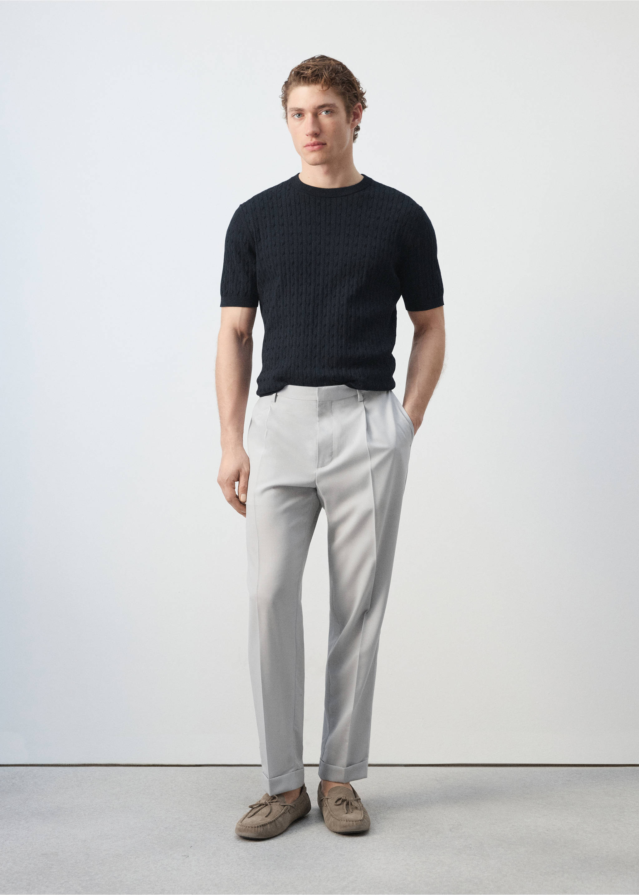 100% virgin wool regular fit trousers - General plane, Light Heather Grey. Ref: 27035932-01.