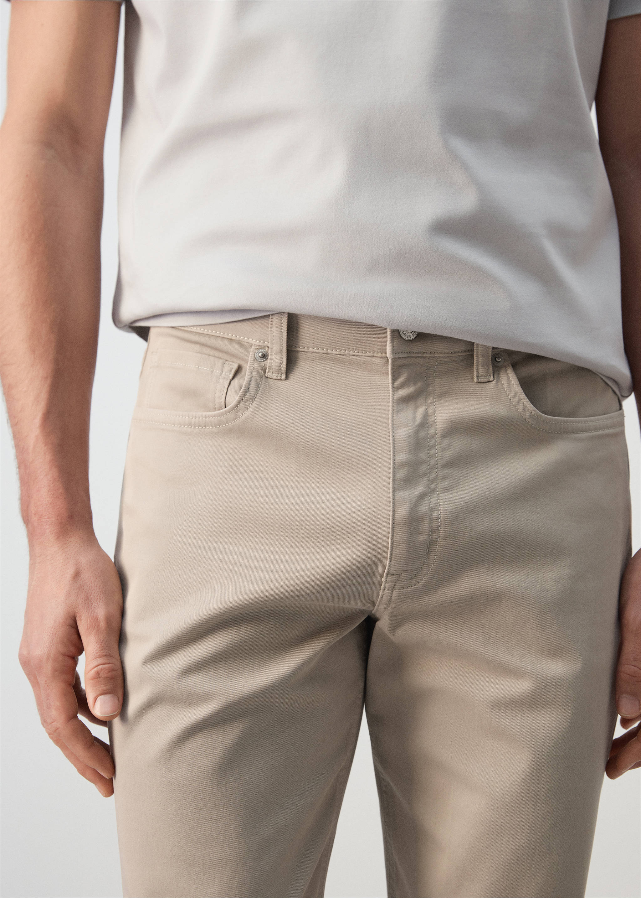 Pantalons regular fit 100% cotó - Detall de l'article 1, Beige. Ref: 27035935-00.