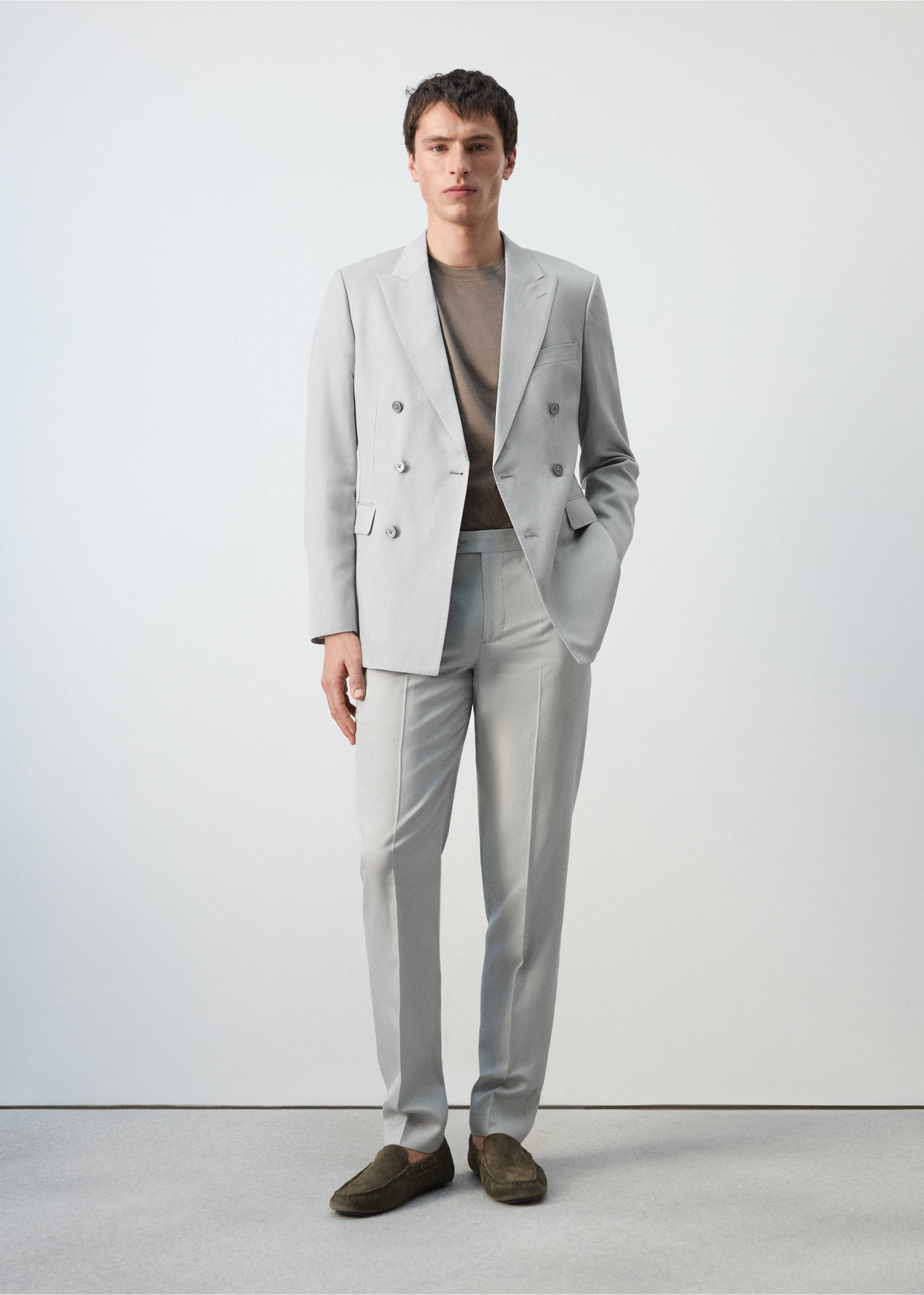 Двубортный костюмный пиджак Amalfi приталенного кроя - Общий план, Небесно-голубой. Ref: 27035937-00.