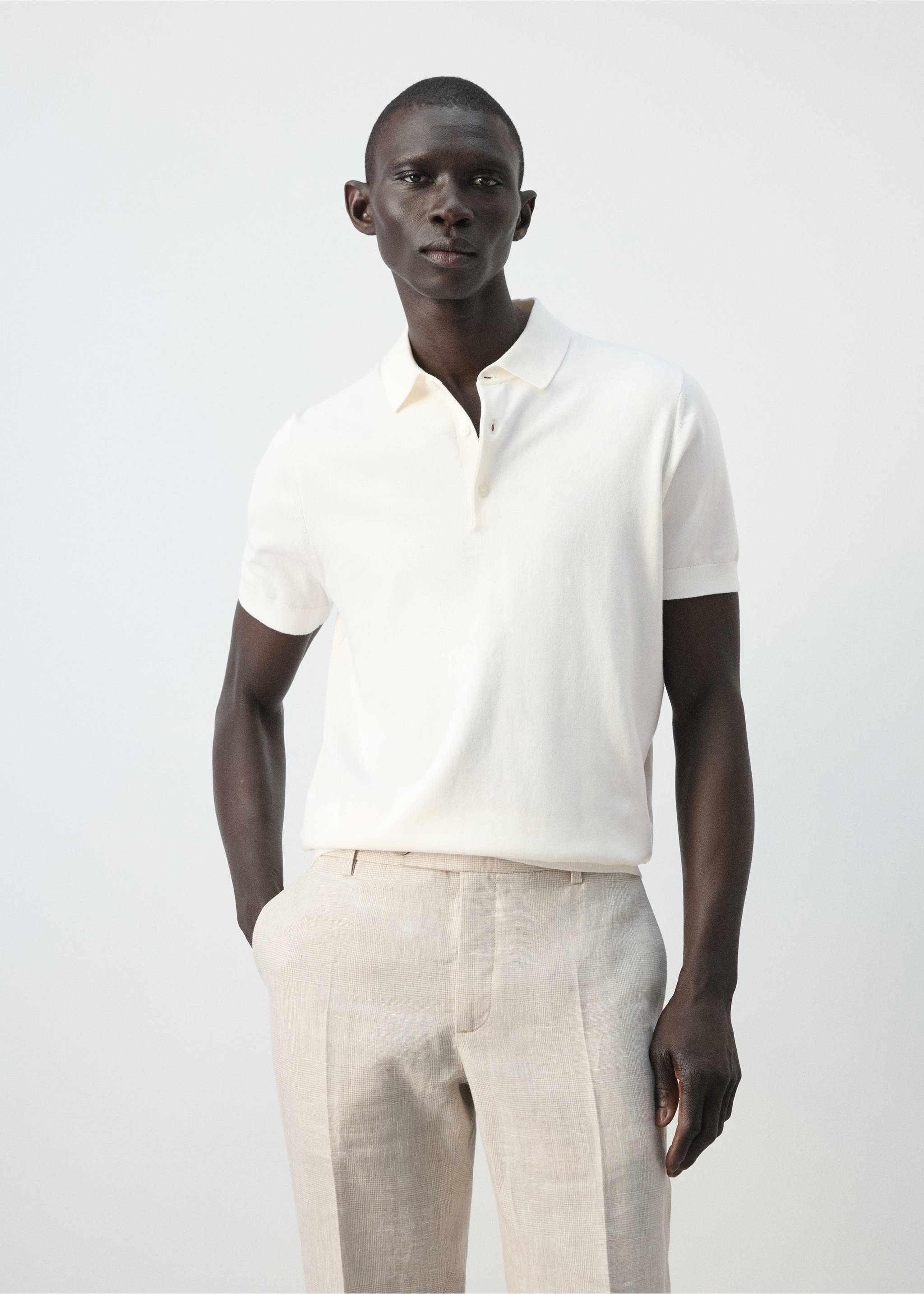 Polo maille fine 100 % coton - Plan moyen, Blanc cassé. Ref: 27035945-00.