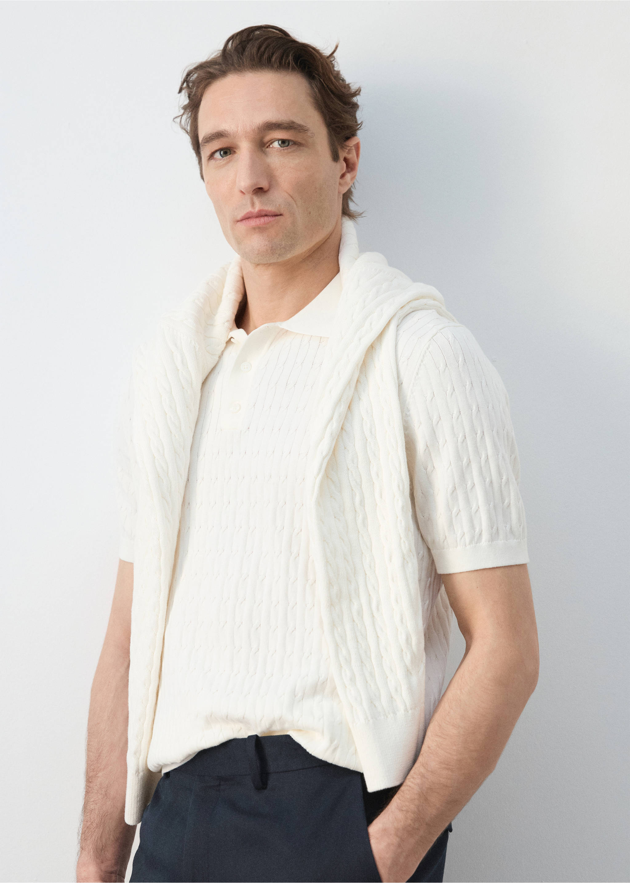 Polo punto trenzado 100% algodón - Detalle del artículo 1, Blanco roto. Ref: 27035946-00.