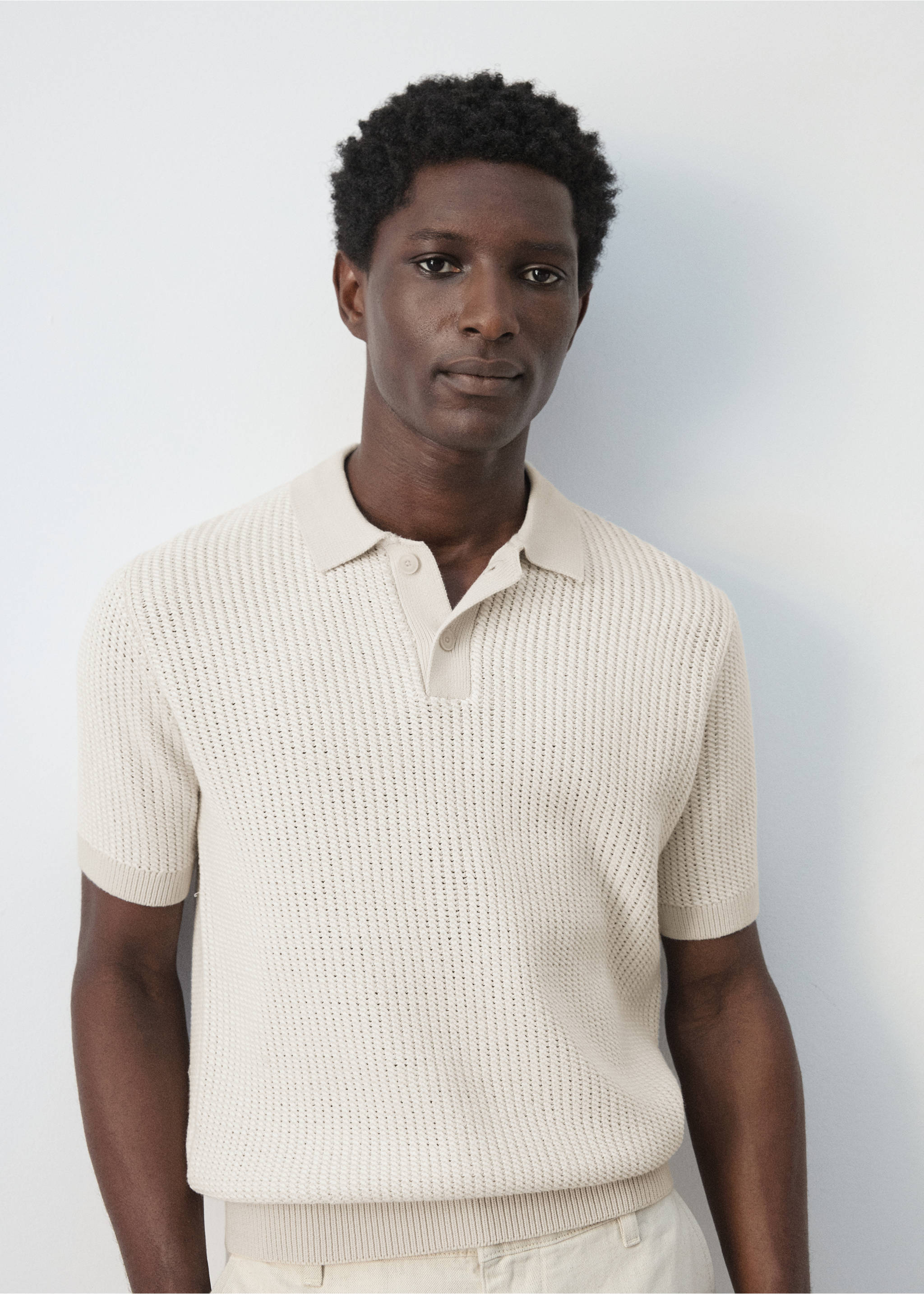 Polo punto algodón textura - Detalle del artículo 1, Blanco roto. Ref: 27035947-00.