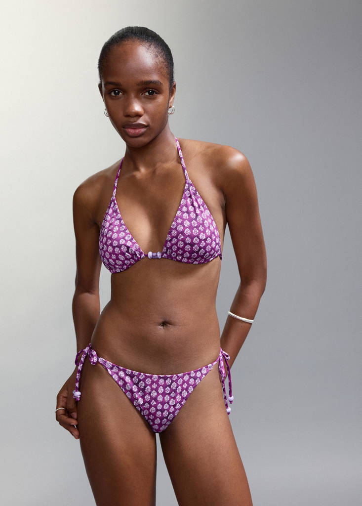 Floral bikini with medium coverage bottoms — Purple