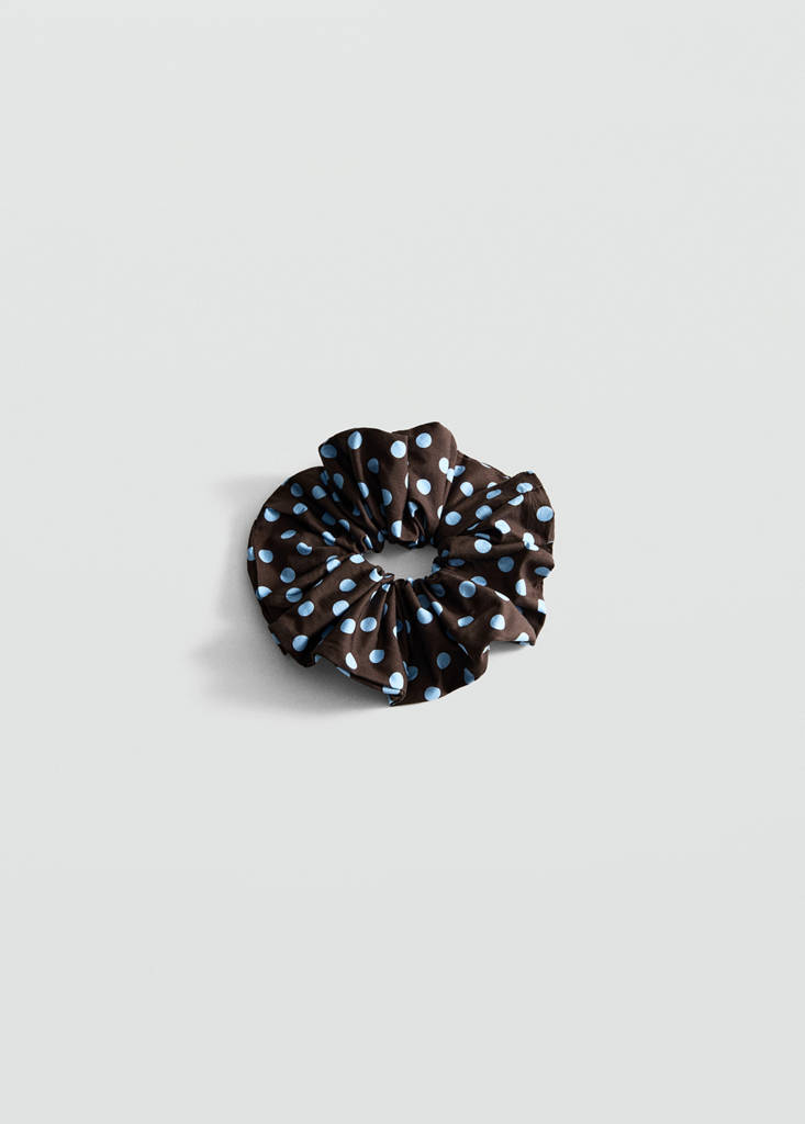 Polka-dot hair tie