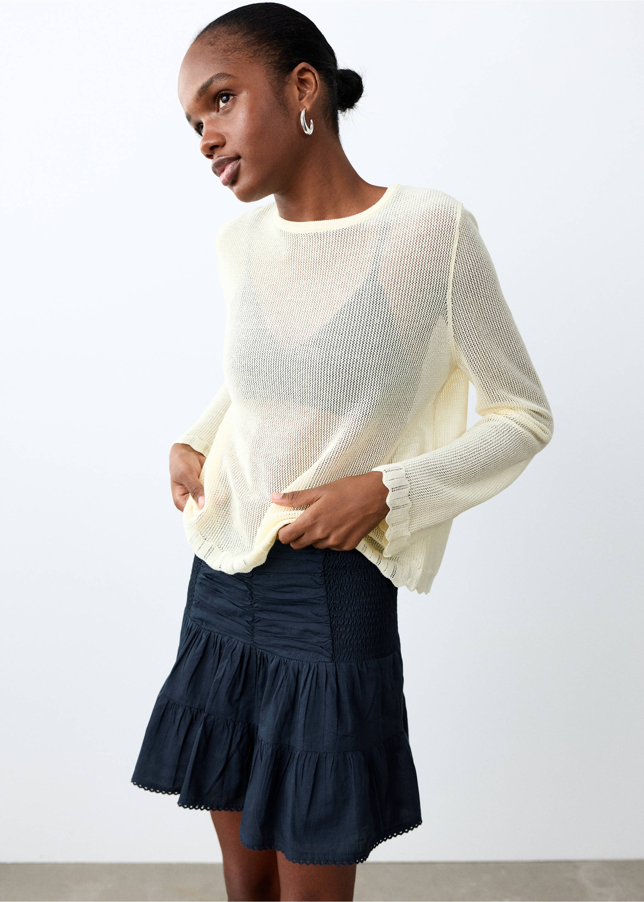 Короткая юбка с оборками - Средний план, Глубокий темно-синий. Ref: 27035957-00.