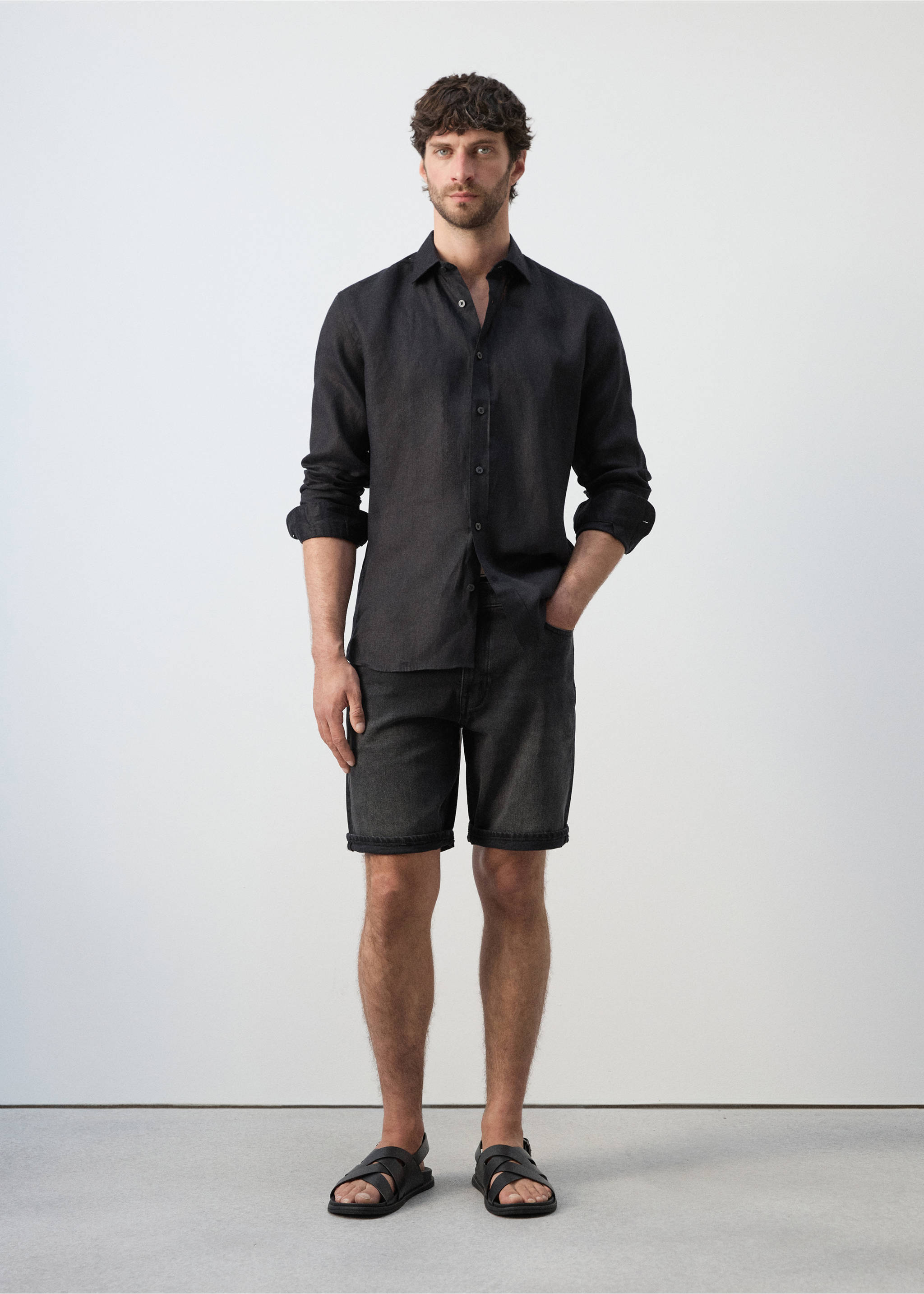 Bermudas vaqueras slim fit - Plano general, Denim negro. Ref: 27035960-00.