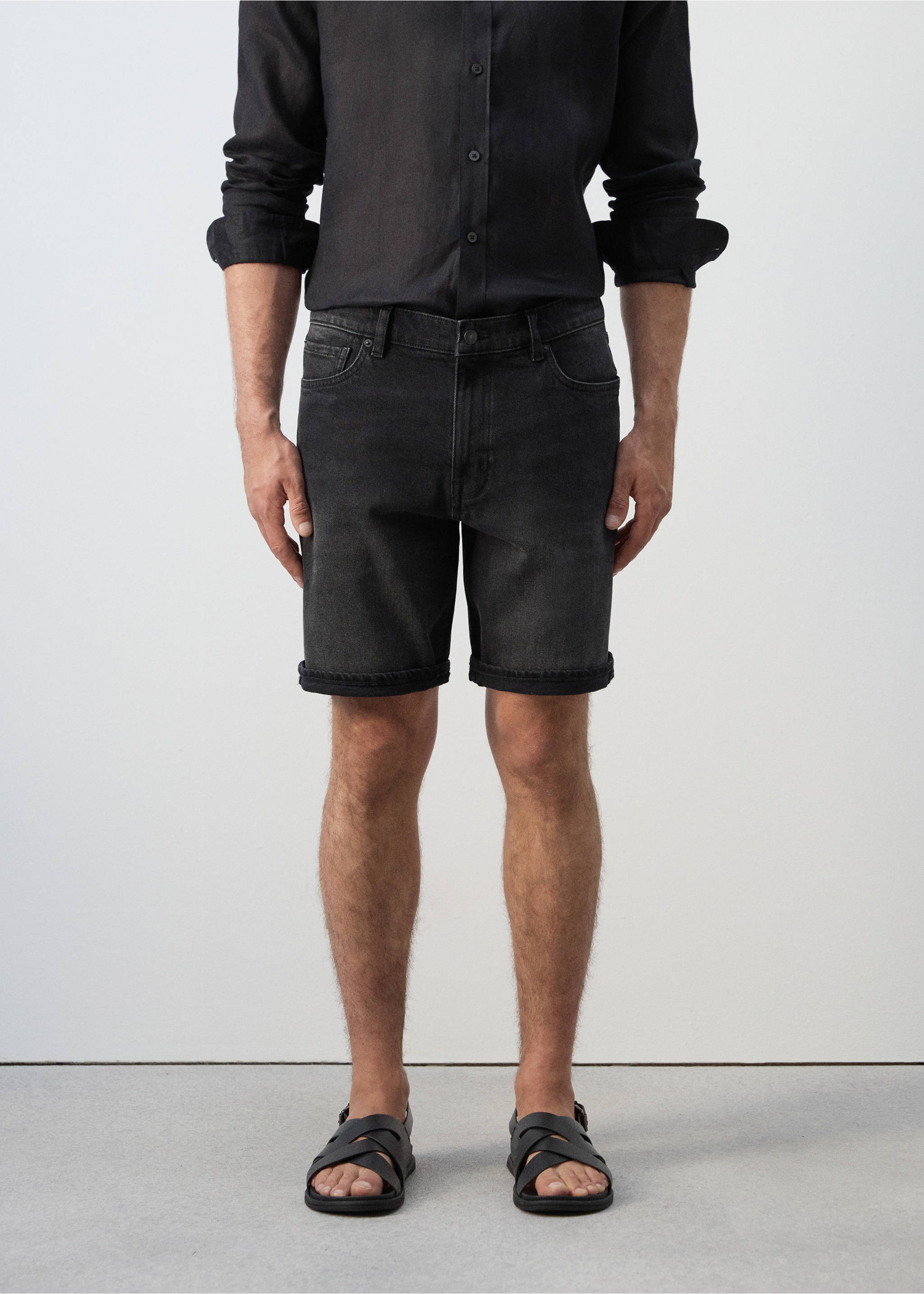 Bermudas vaqueras slim fit - Plano medio, Denim negro. Ref: 27035960-00.