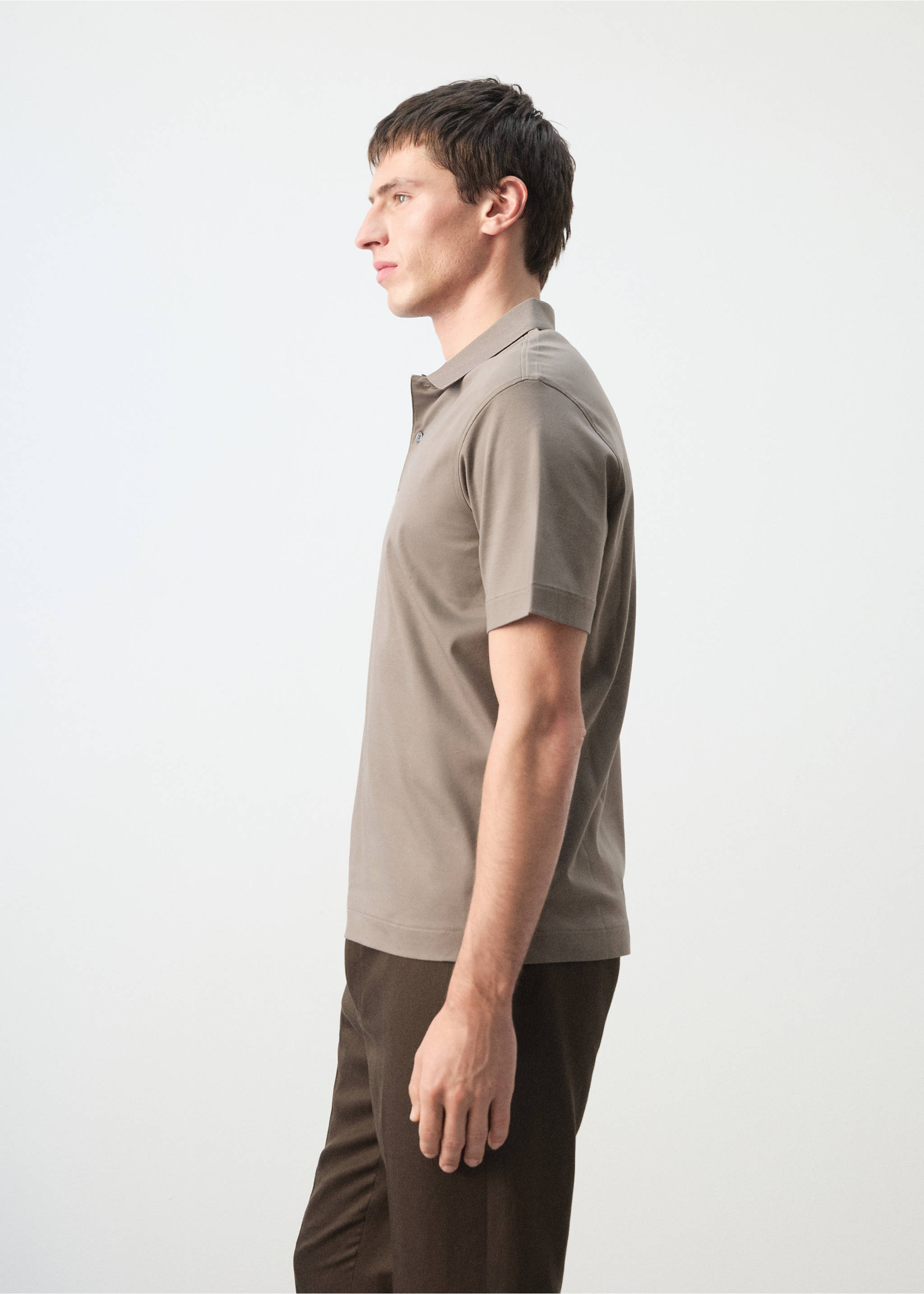 100% cotton fine-knit polo shirt - Details of the article 2, Medium Brown. Ref: 27035964-00.