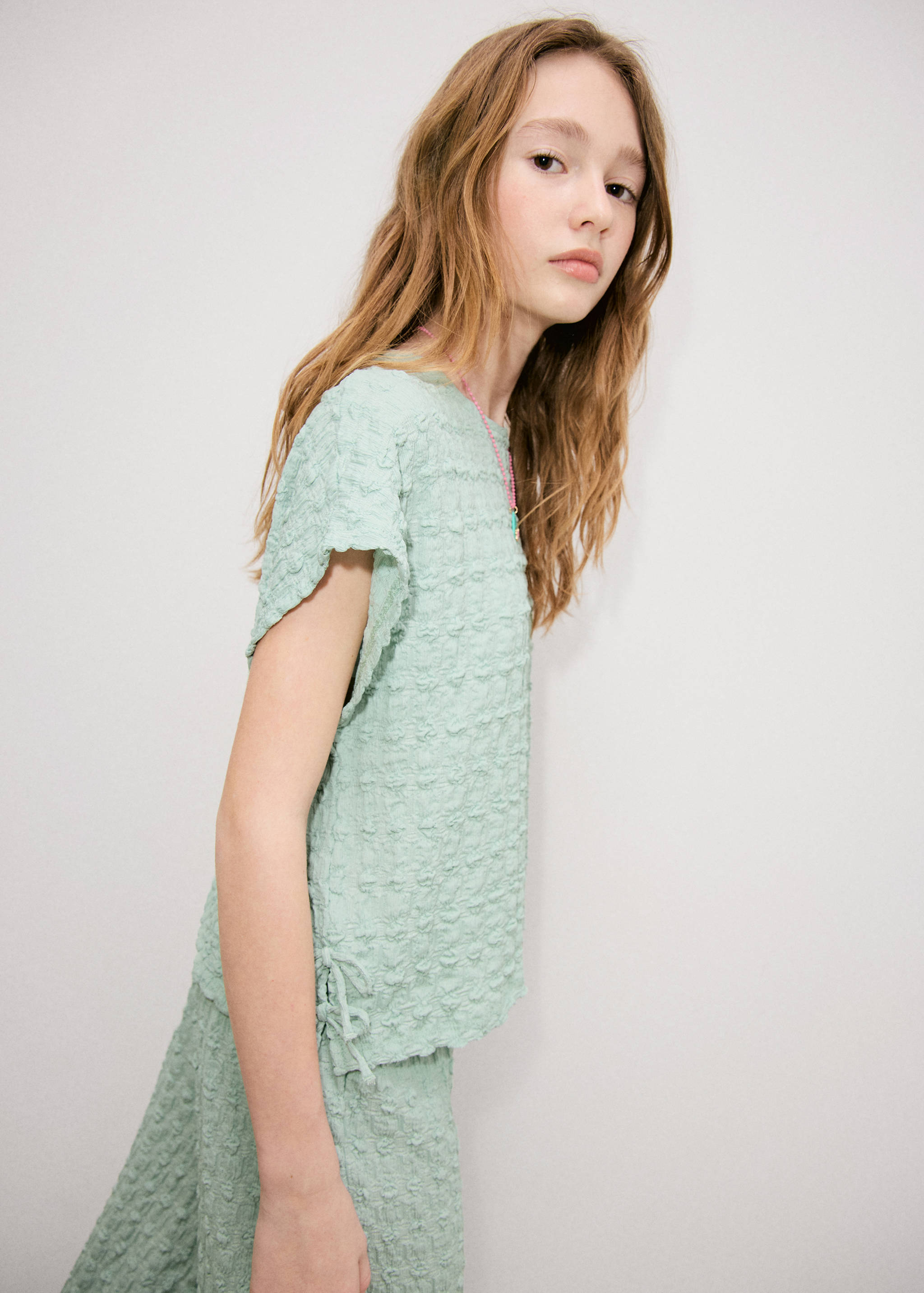 Bow textured T-shirt - Medium plane