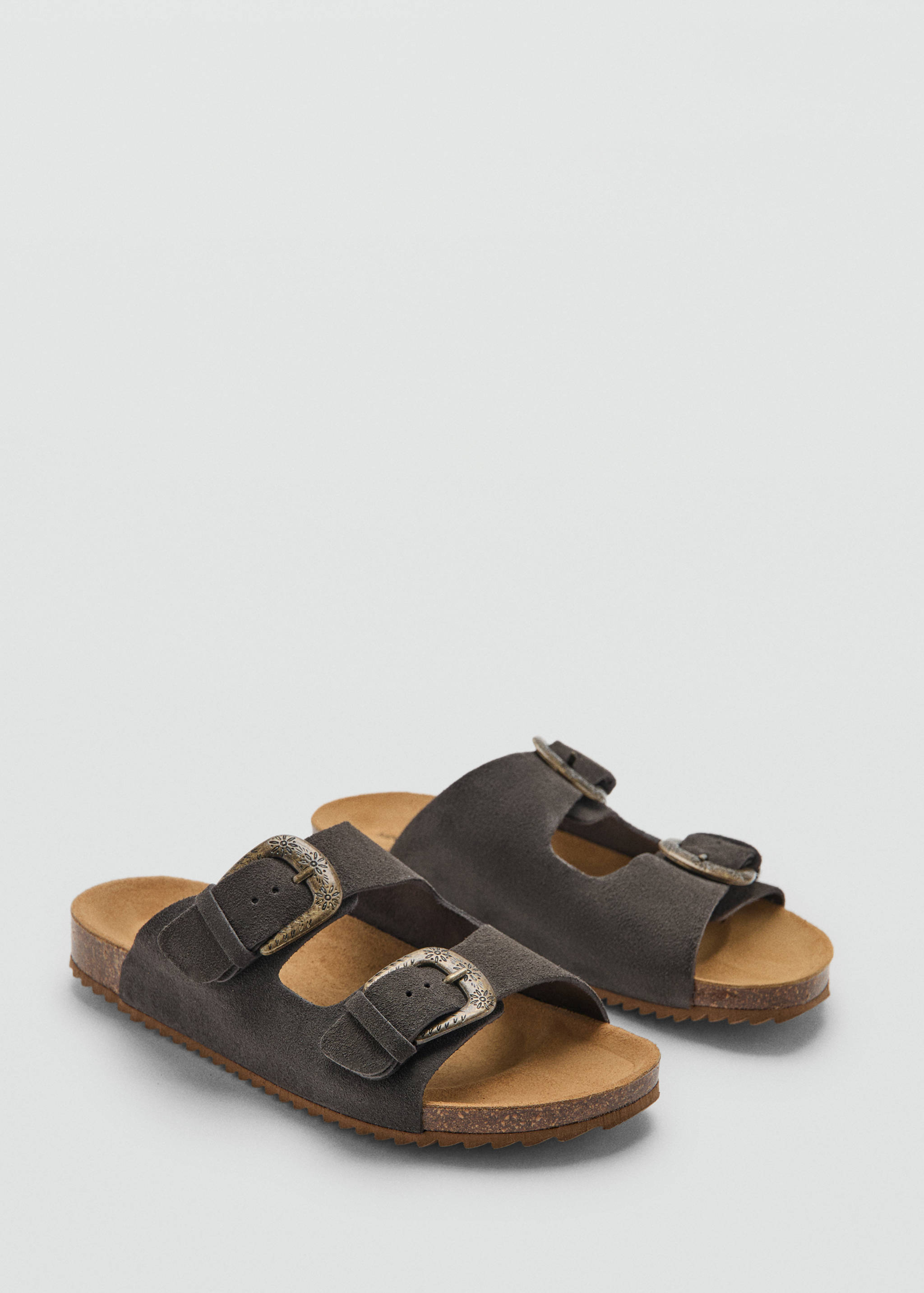 Sandalia piel hebillas - Plano medio