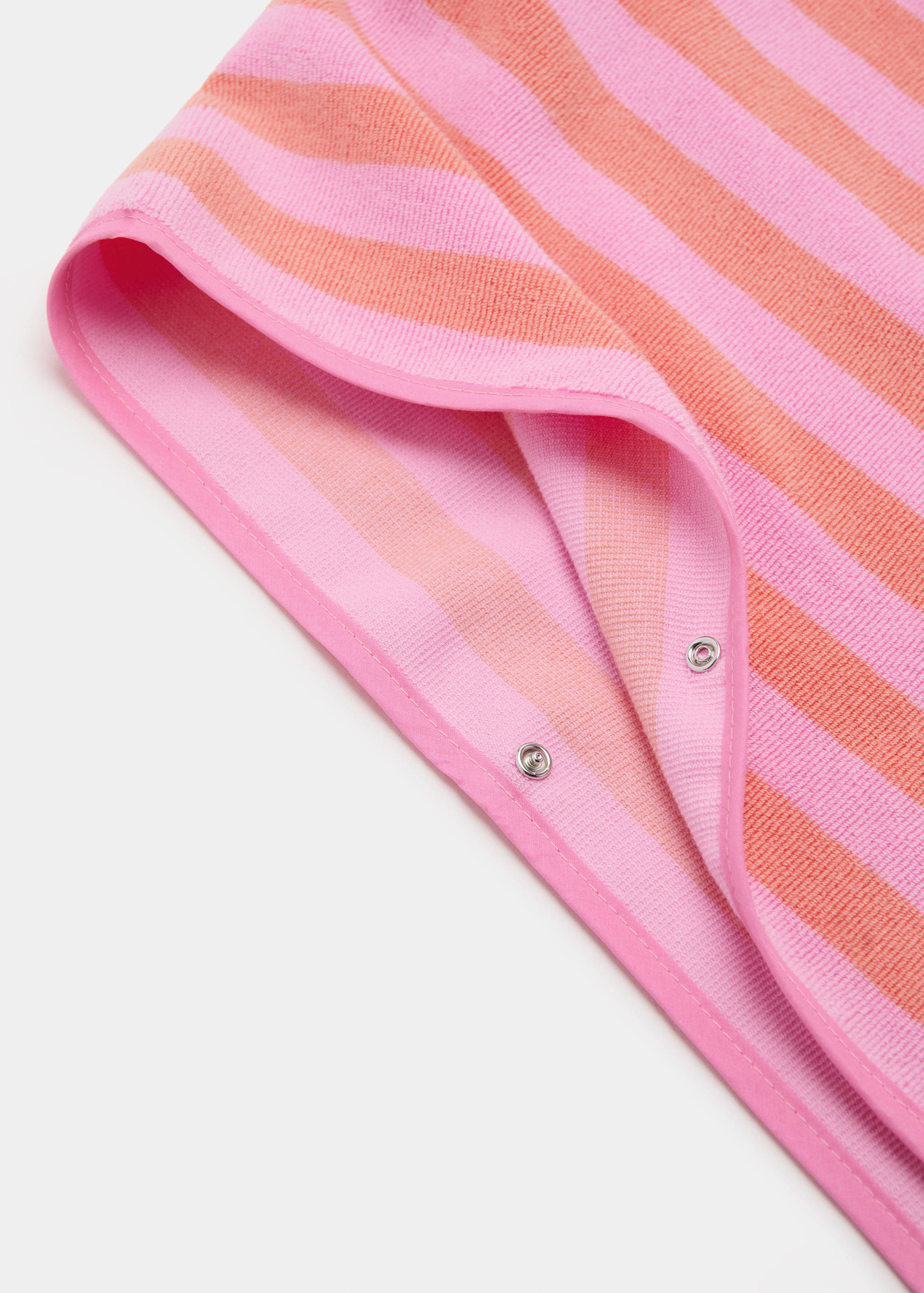 Striped poncho towel - Details of the article 1