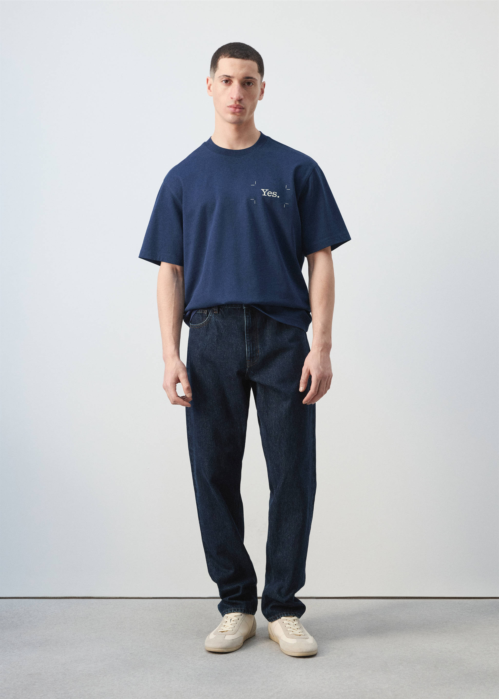 Футболка 100% хлопок с принтованным текстом - Общий план