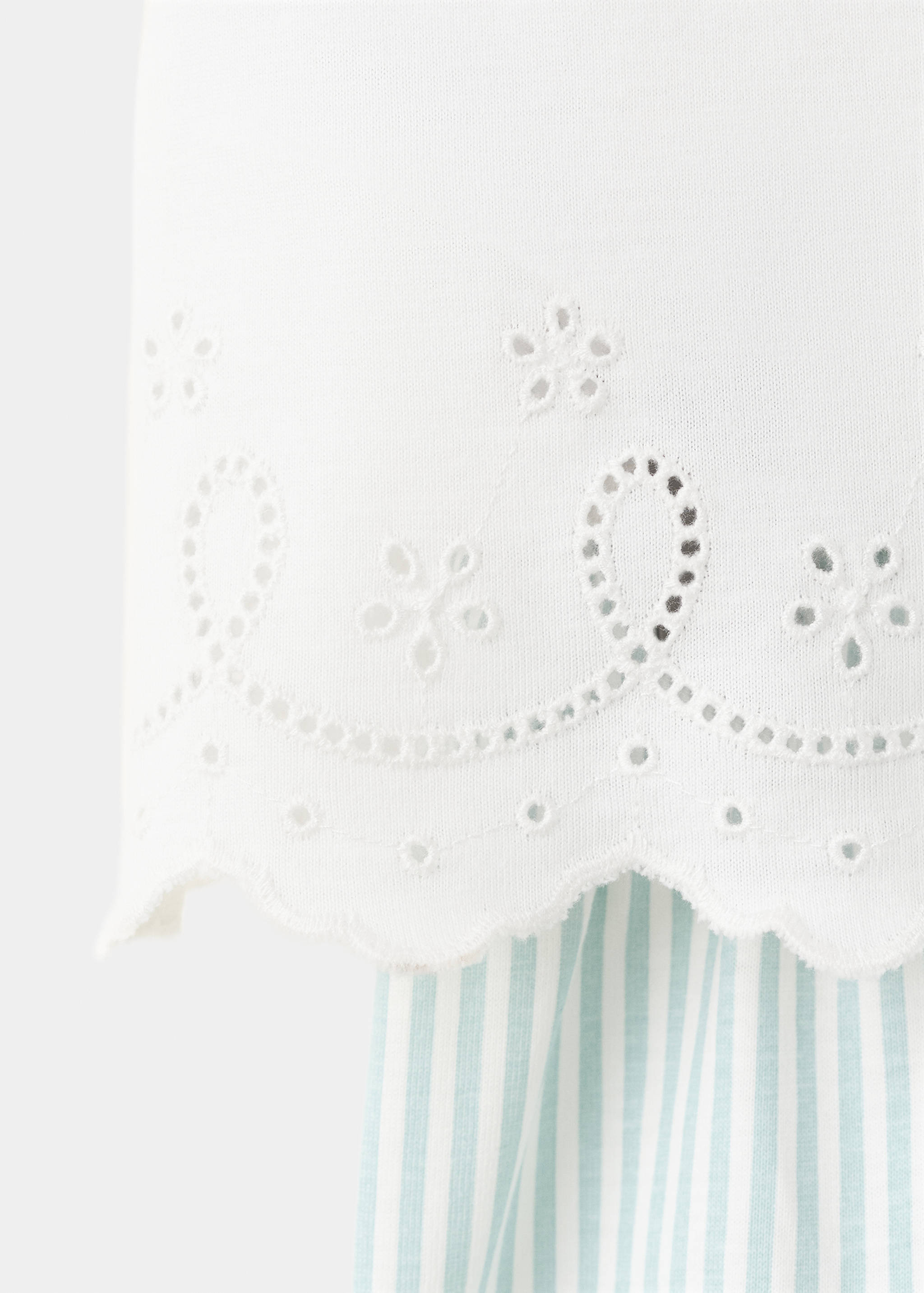 Short pyjama set - Details of the article 8