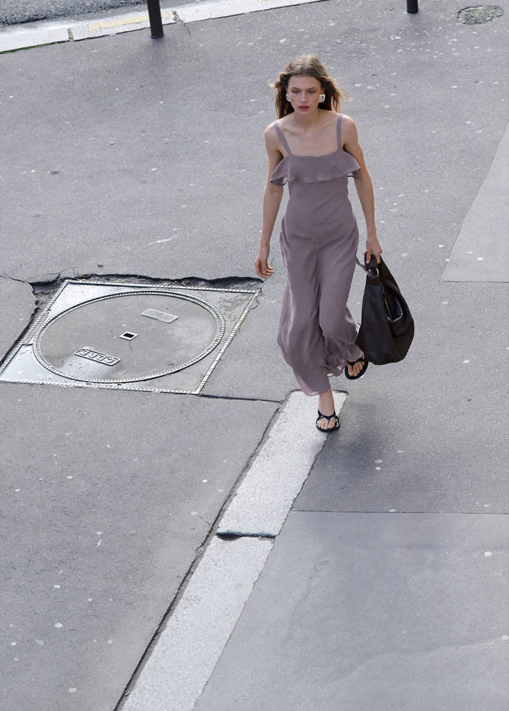 Long ruffled dress — Lilac