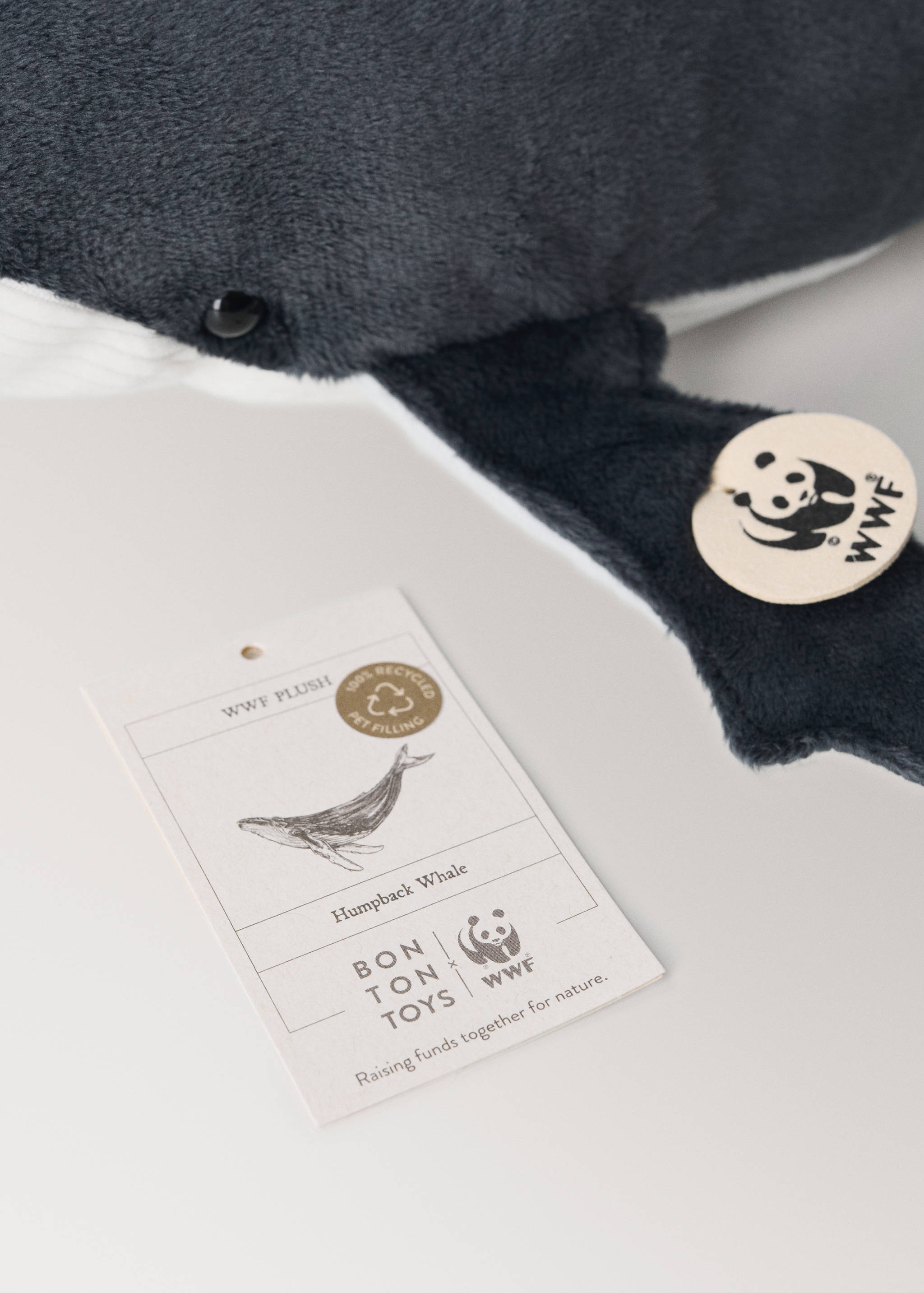 Whale plush - WWF - Details of the article 2