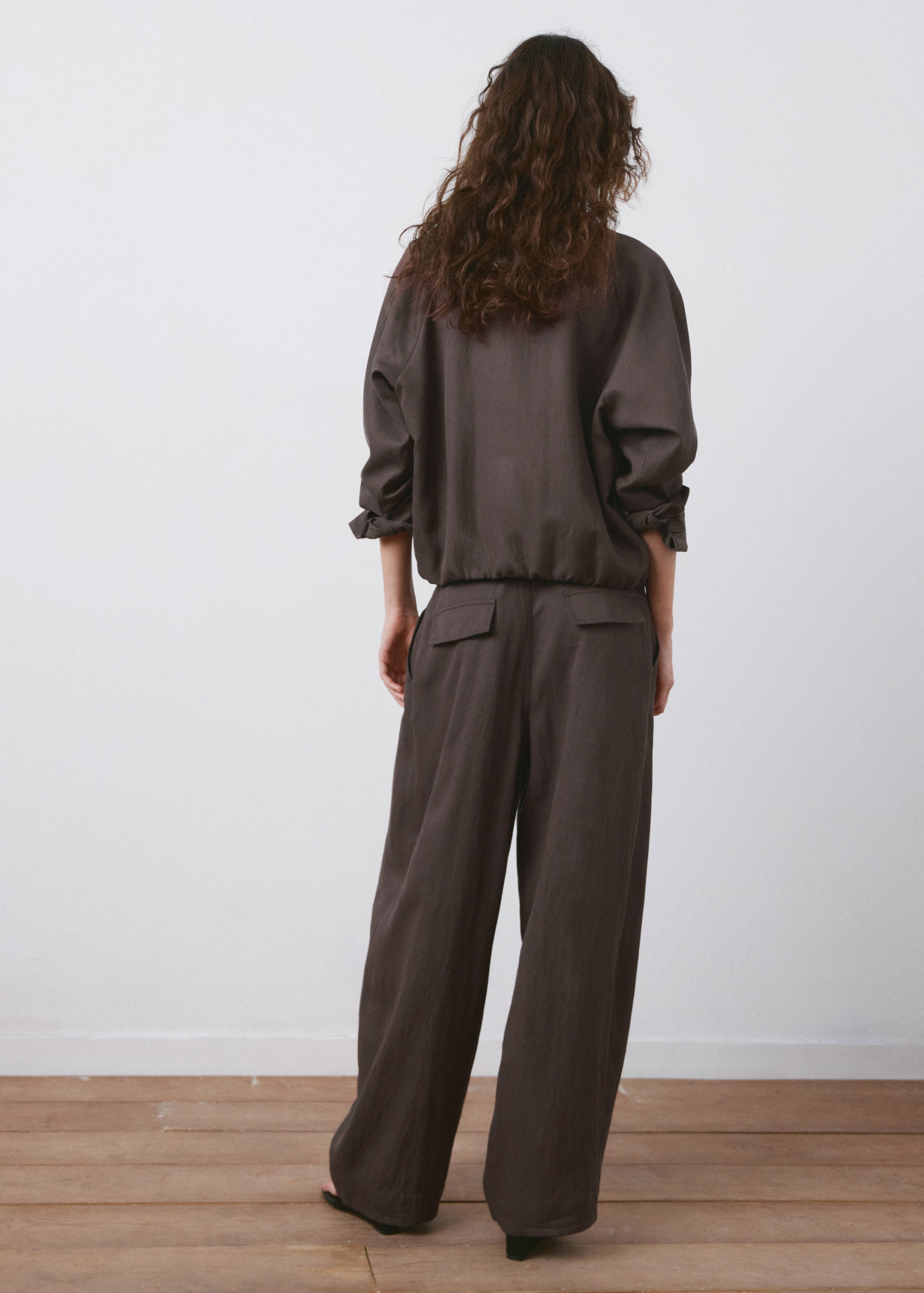 Mid-rise lyocell trousers - Reverse of the article