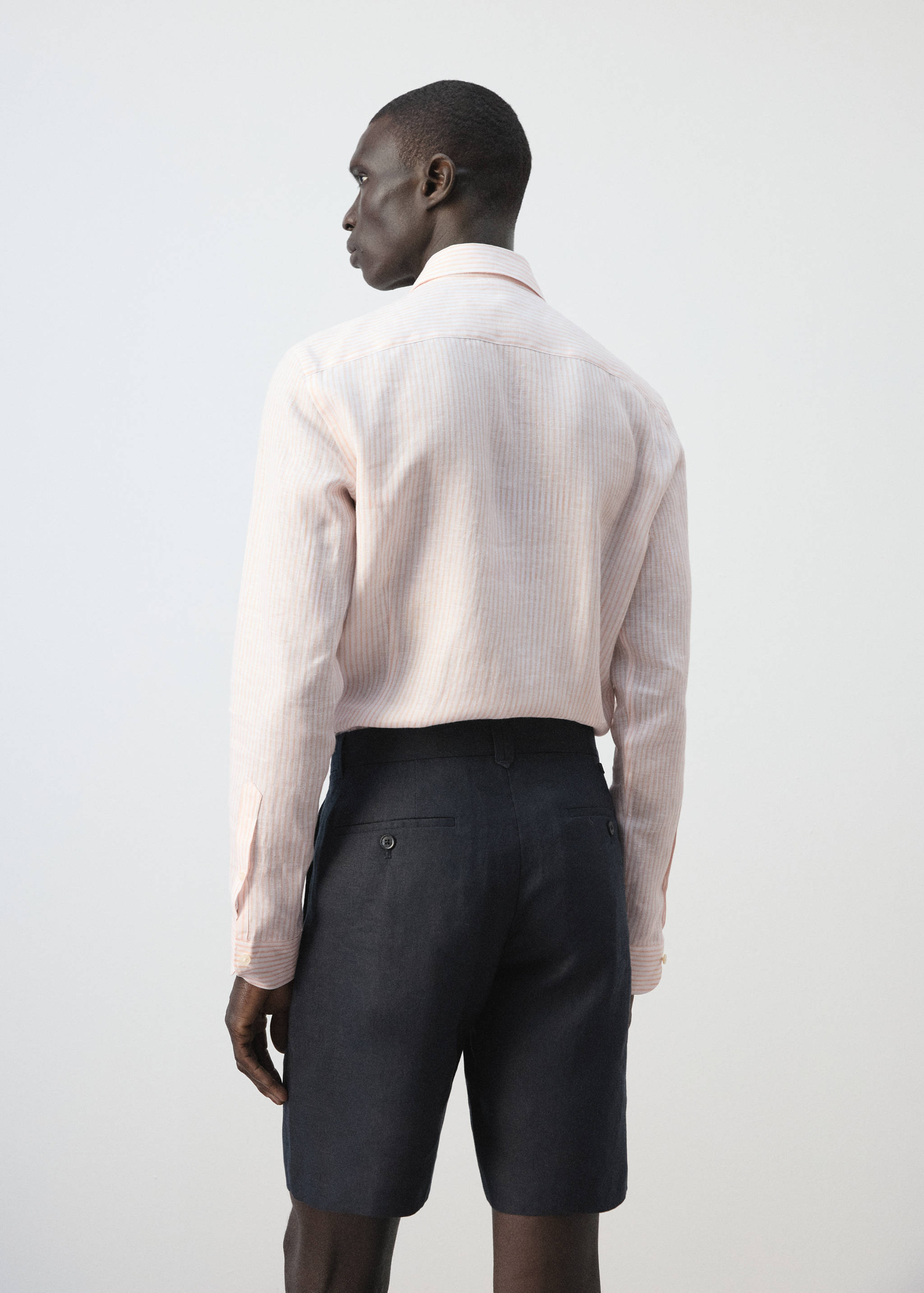 Camisa slim fit 100% lino rayas - Reverso del artículo