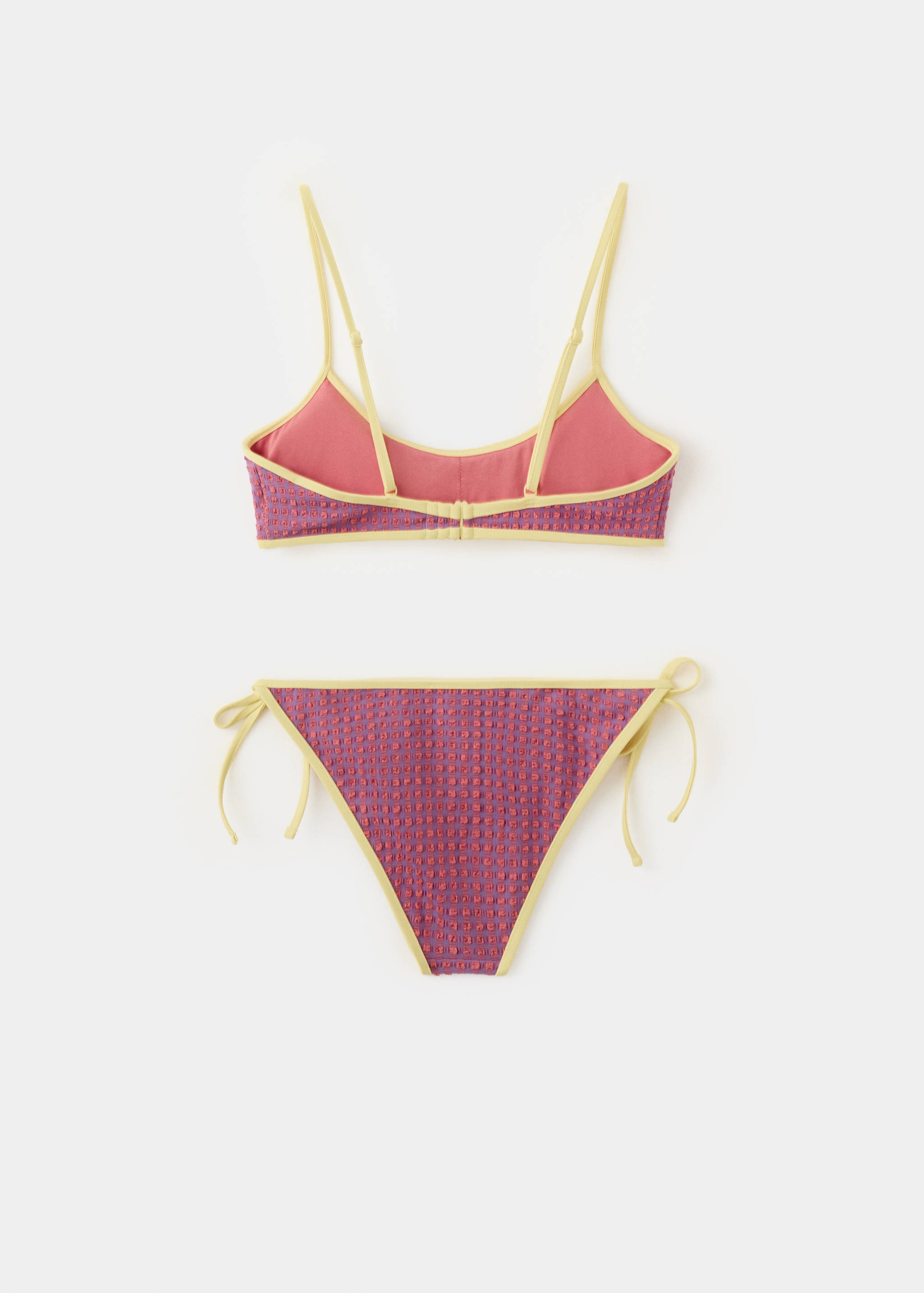 Bikini mit Textur, mittelhoher Slip - Rückseite des Artikels