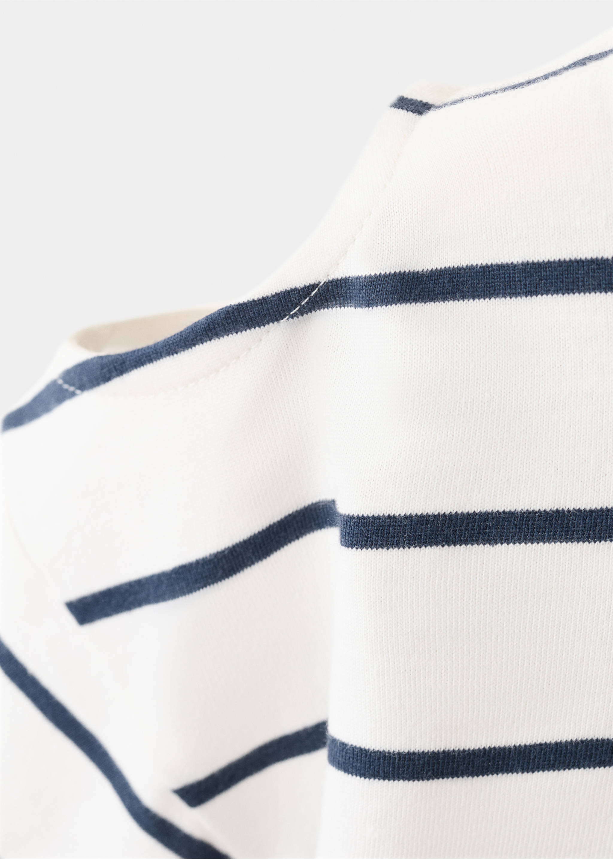 Striped cotton off-the-shoulder T-shirt - Details of the article 0, Navy. Ref: 27036735-00.
