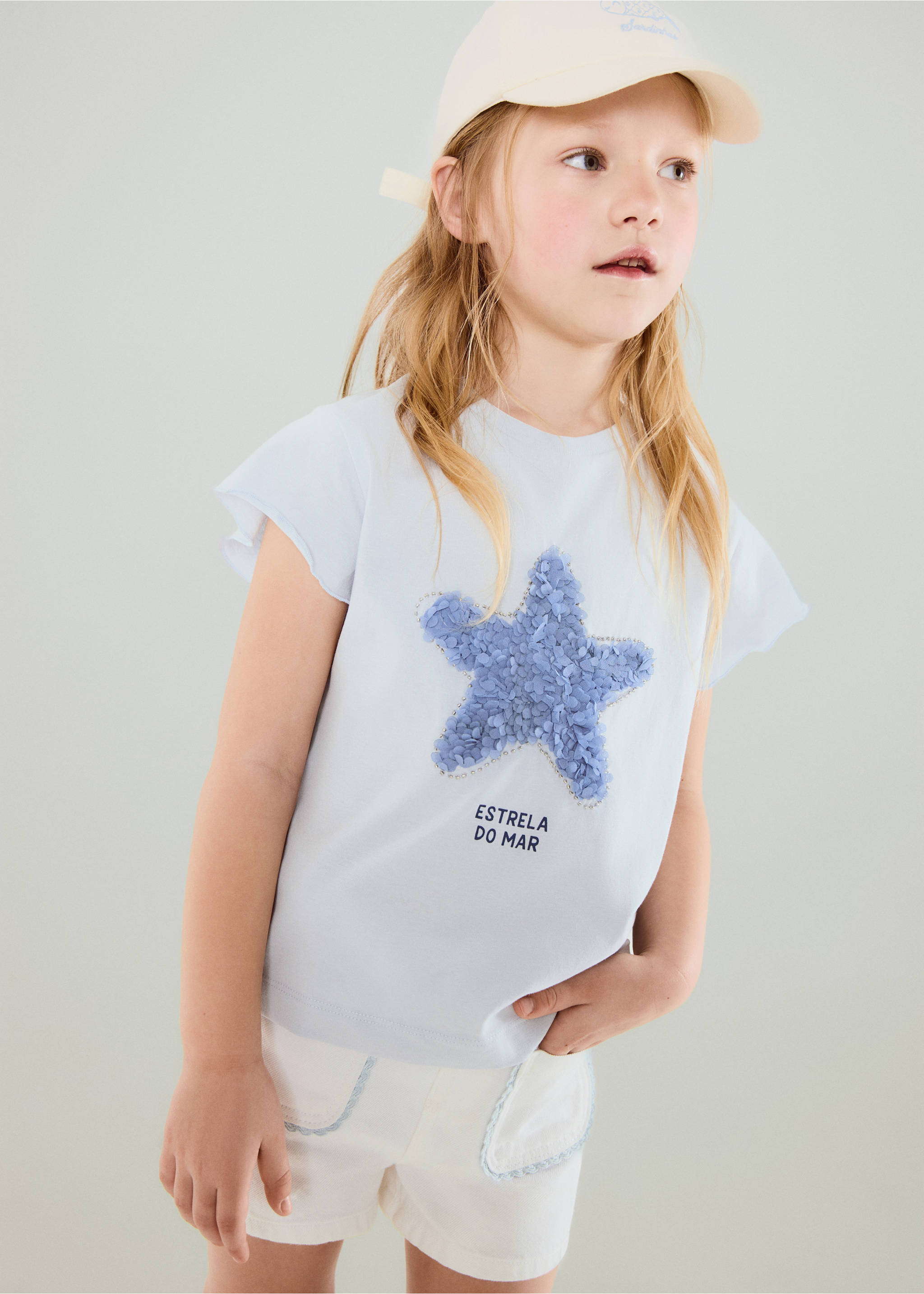 Contrast embroidered detail shorts - General plane, White. Ref: 27036738-00.