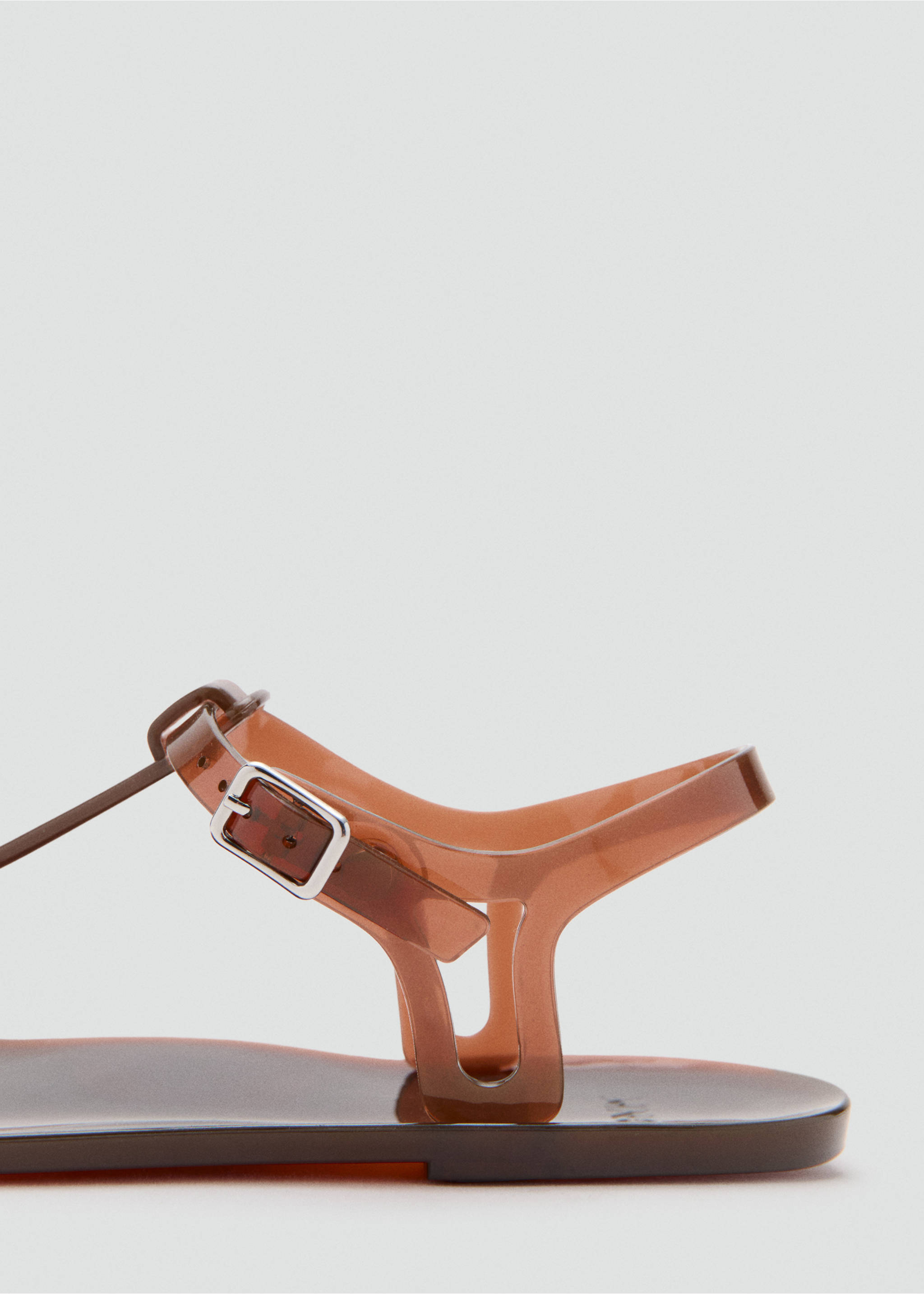 Jelly sandal with buckle closure - Details of the article 1, Chocolate. Ref: 27037137-00.