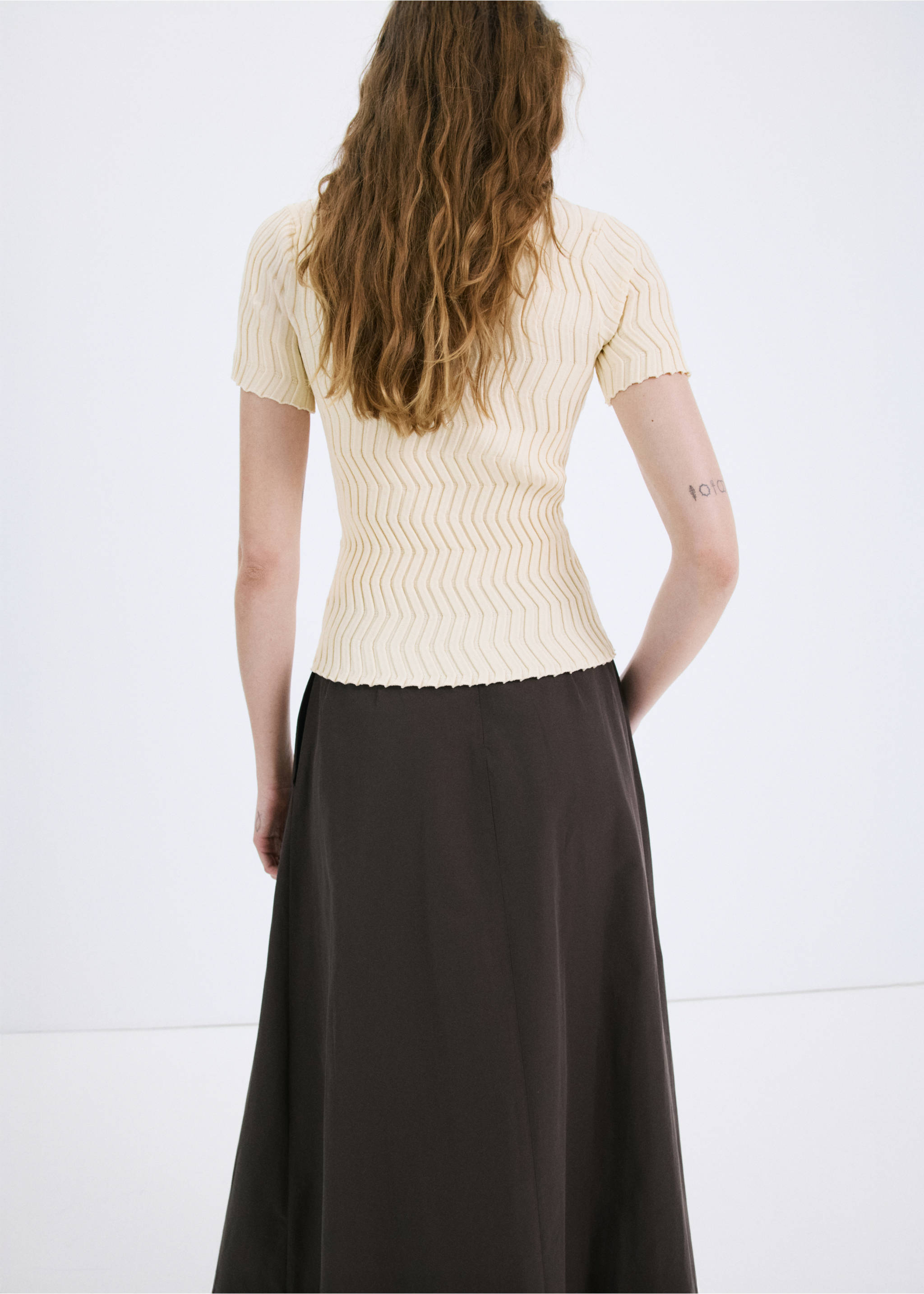 Knitted polo-neck sweater - Reverse of the article, Ecru. Ref: 27037142-00.