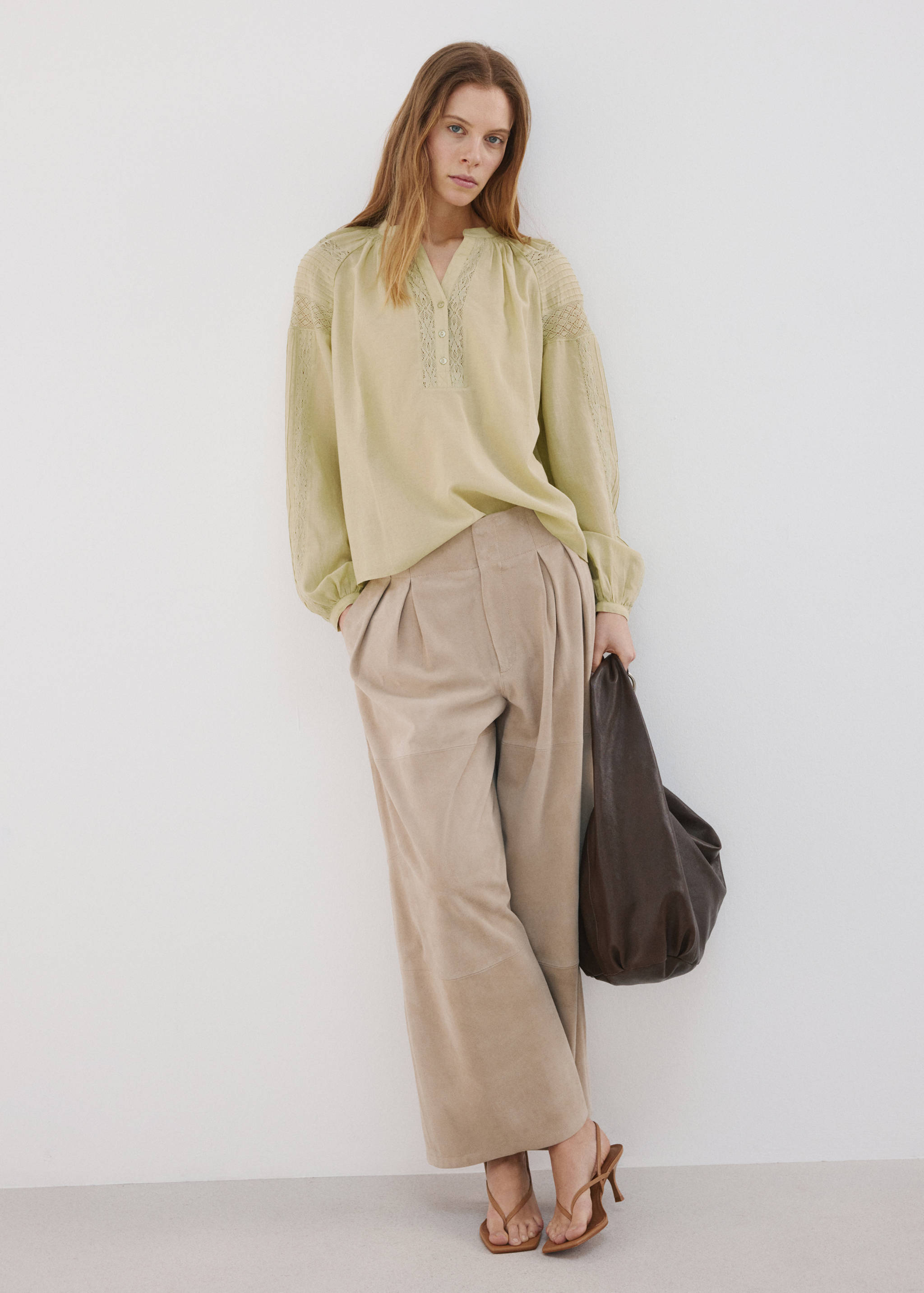 Embroidered openwork blouse - General plane