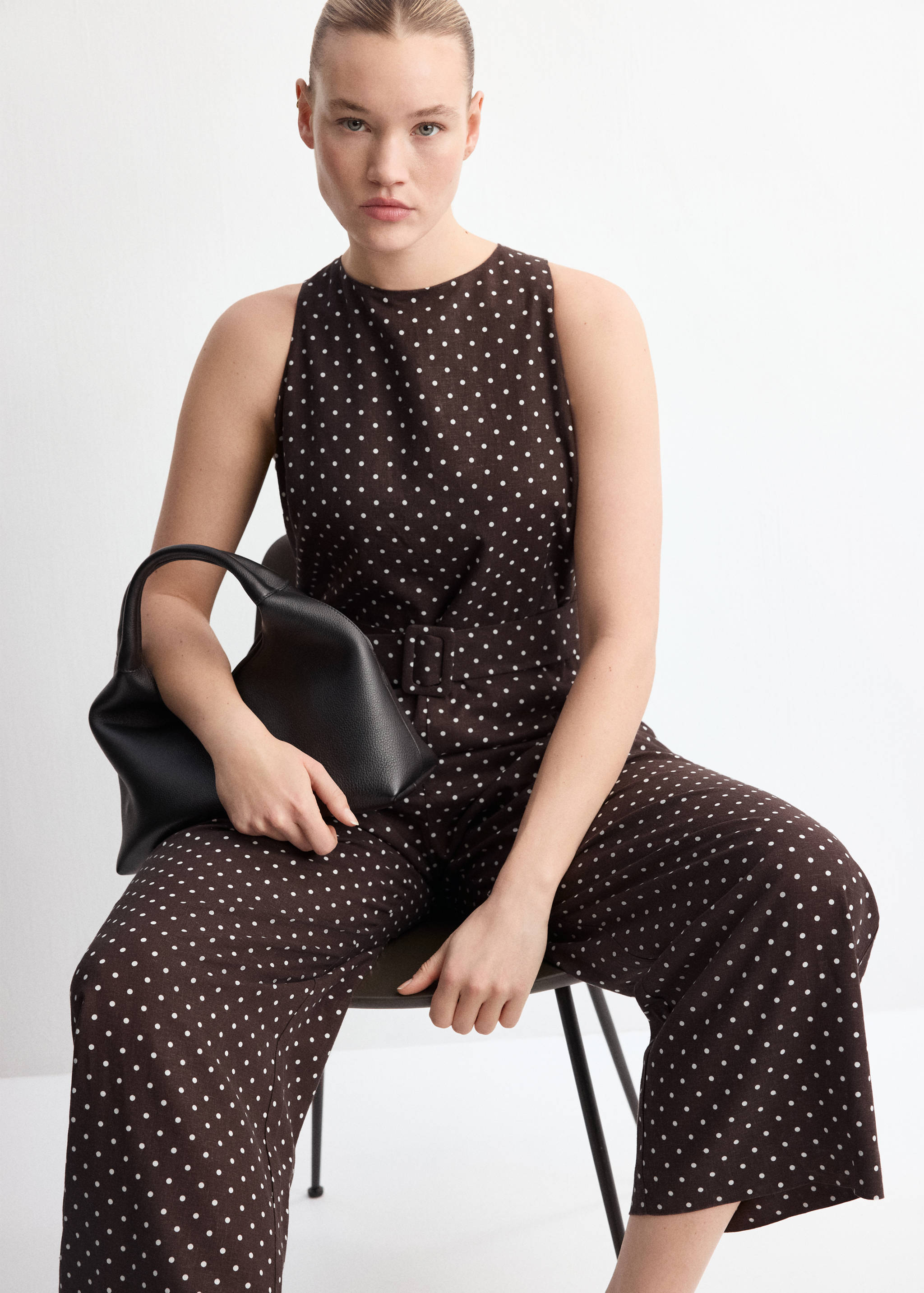 Linen jumpsuit with polka-dot belt - Details of the article 5