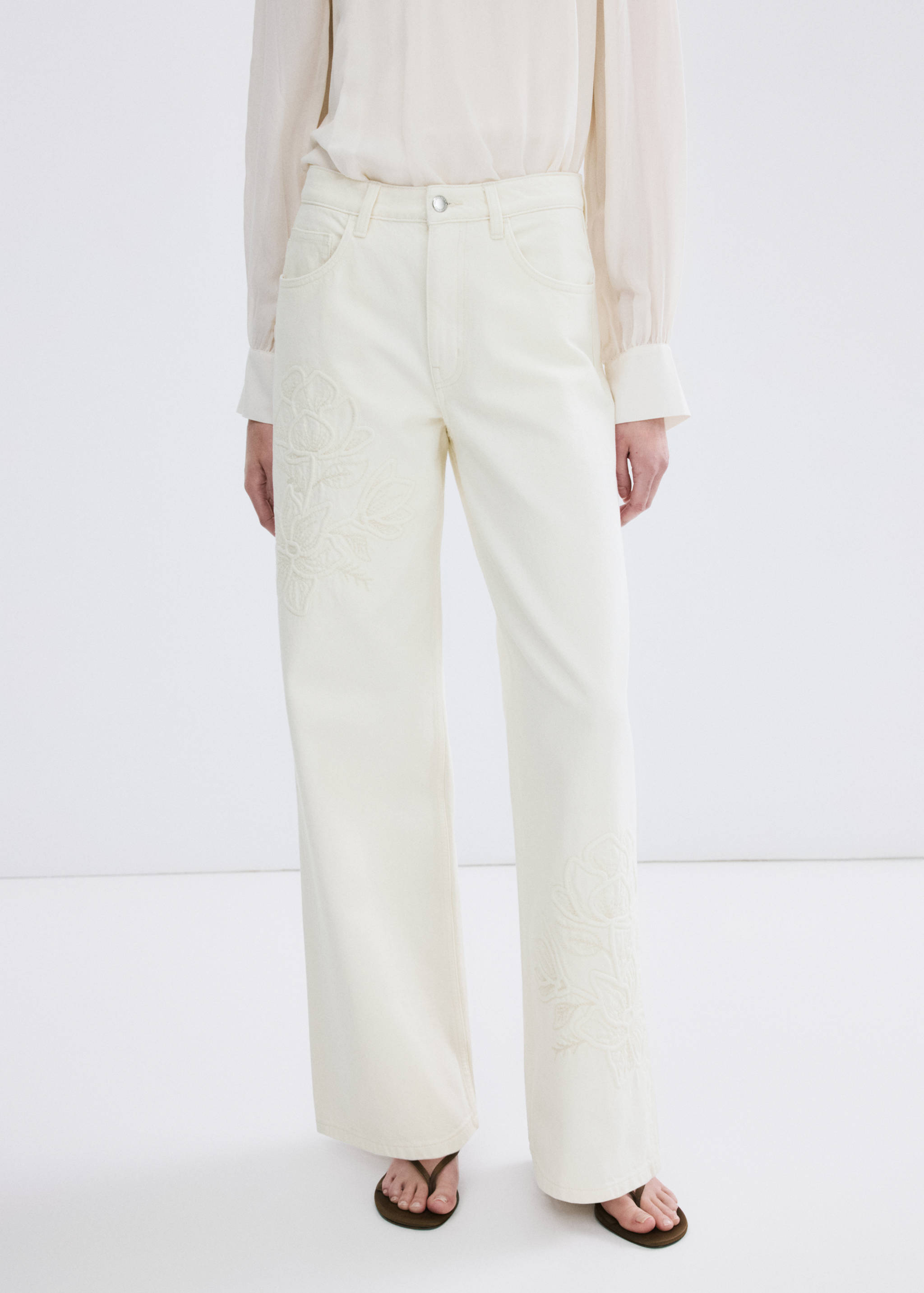 Flower-embroidered straight-fit jeans - Medium plane
