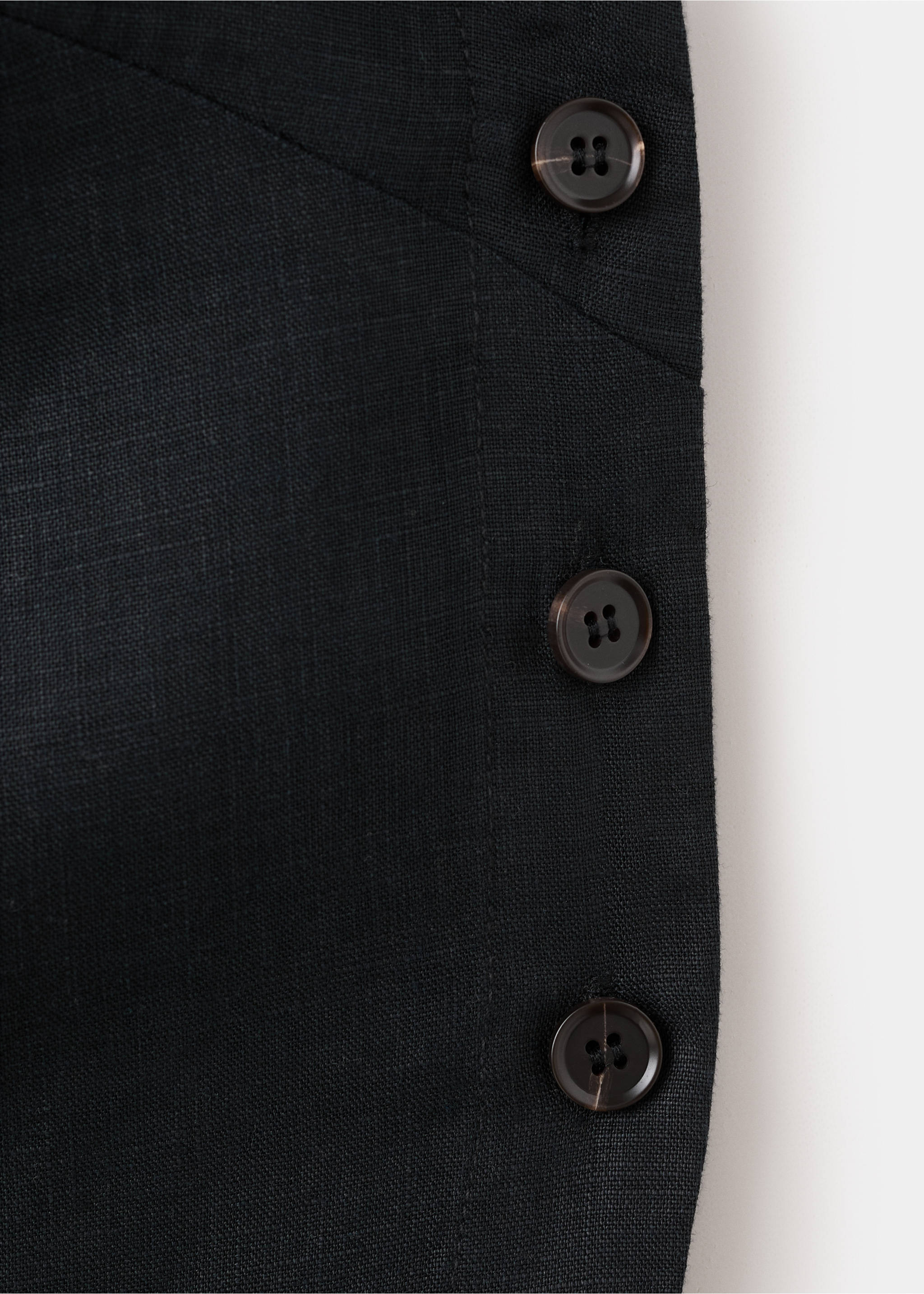 100% linen crop top - Details of the article 8, Black. Ref: 27037157-01.